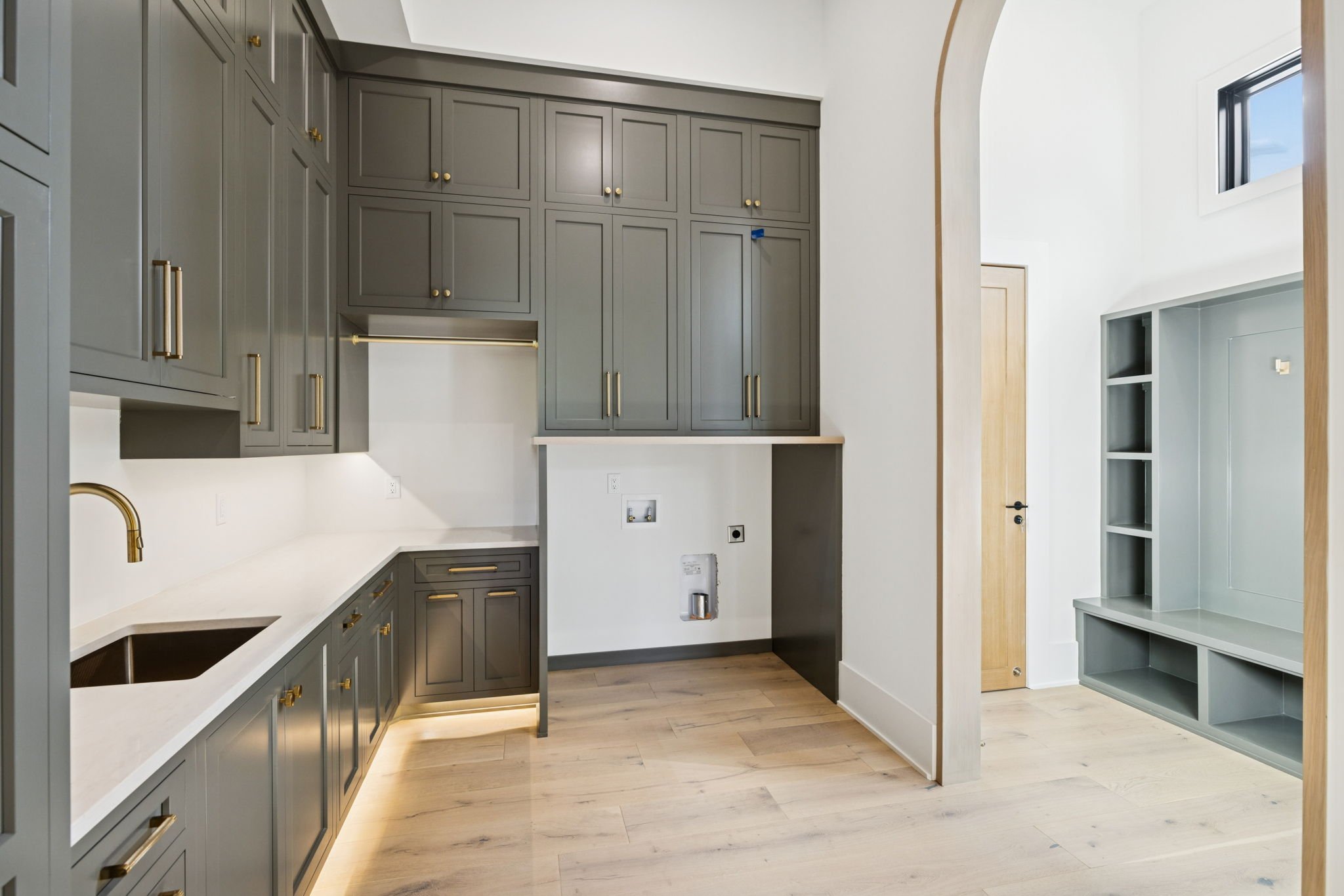 158-9636 Concord Rd - 144.jpg