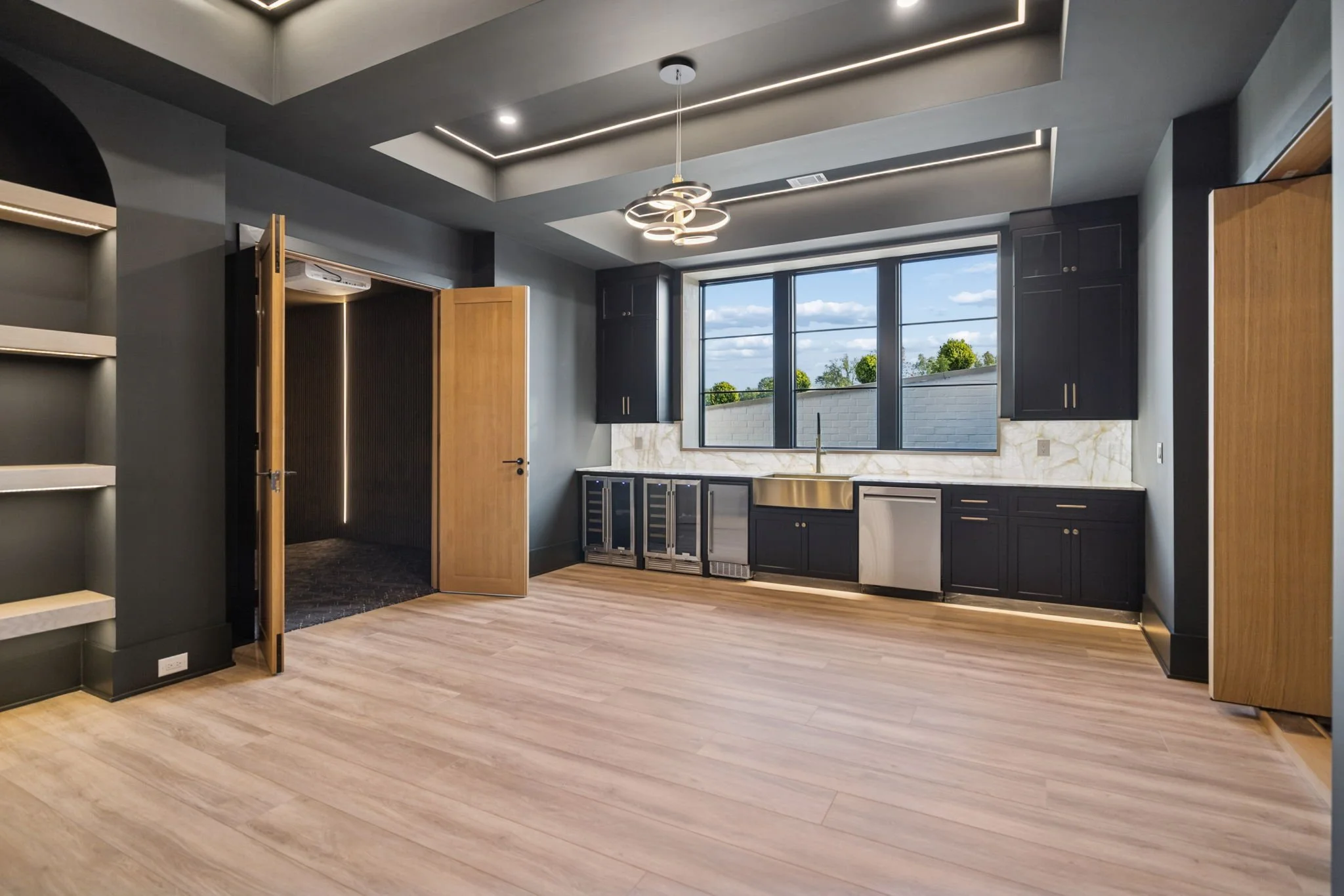 304-9636 Concord Rd - 290.jpg