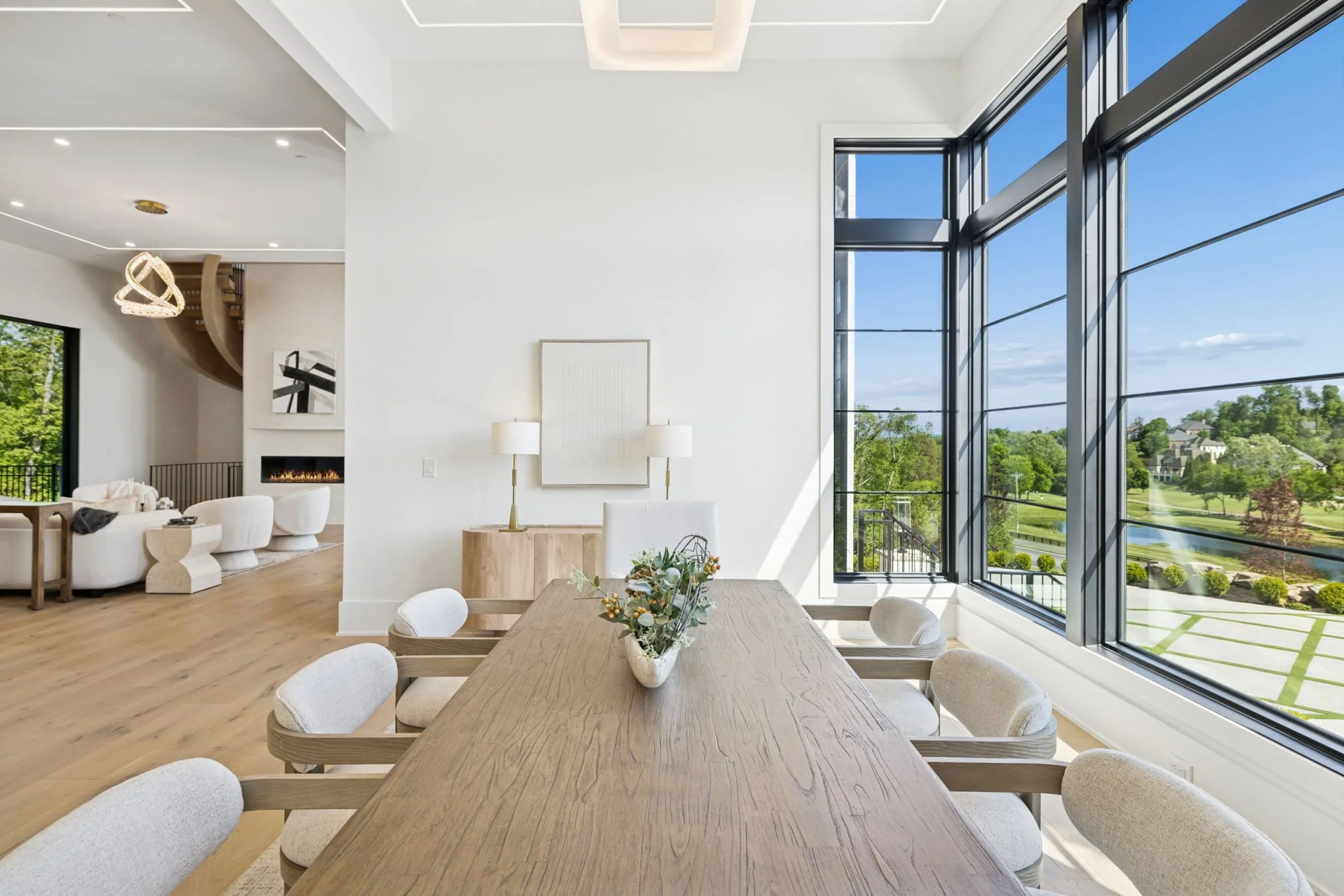 145-9636 Concord Rd - 131.jpg