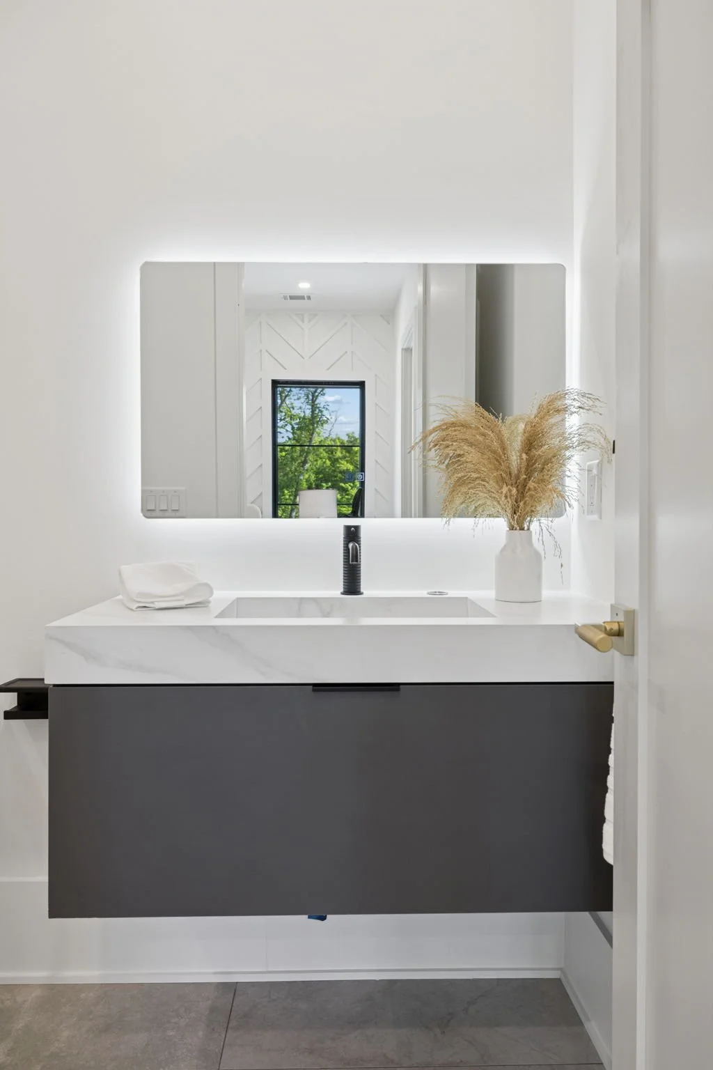 256-9636 Concord Rd - 242.jpg