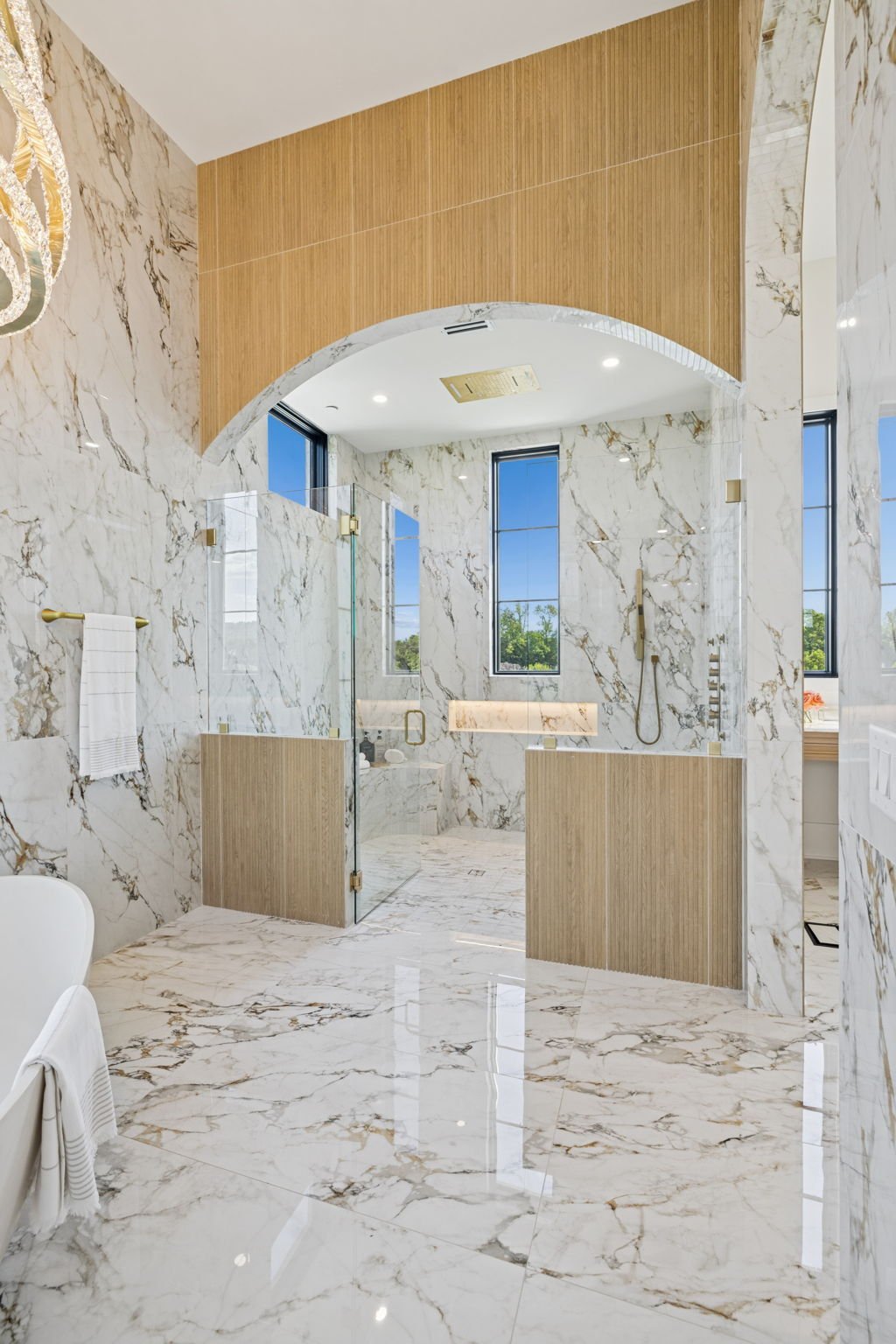 225-9636 Concord Rd - 211.jpg