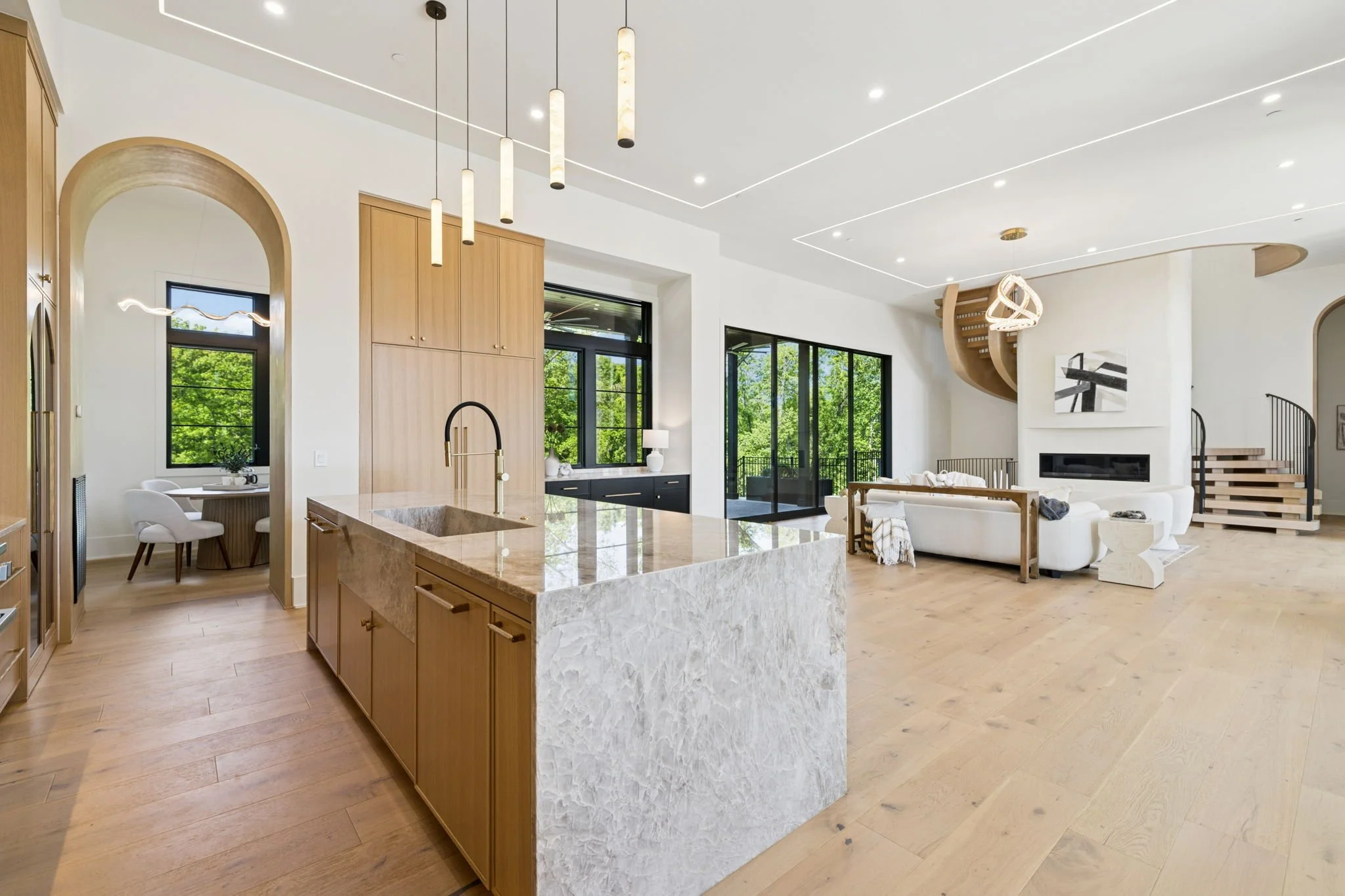 120-9636 Concord Rd - 106.jpg