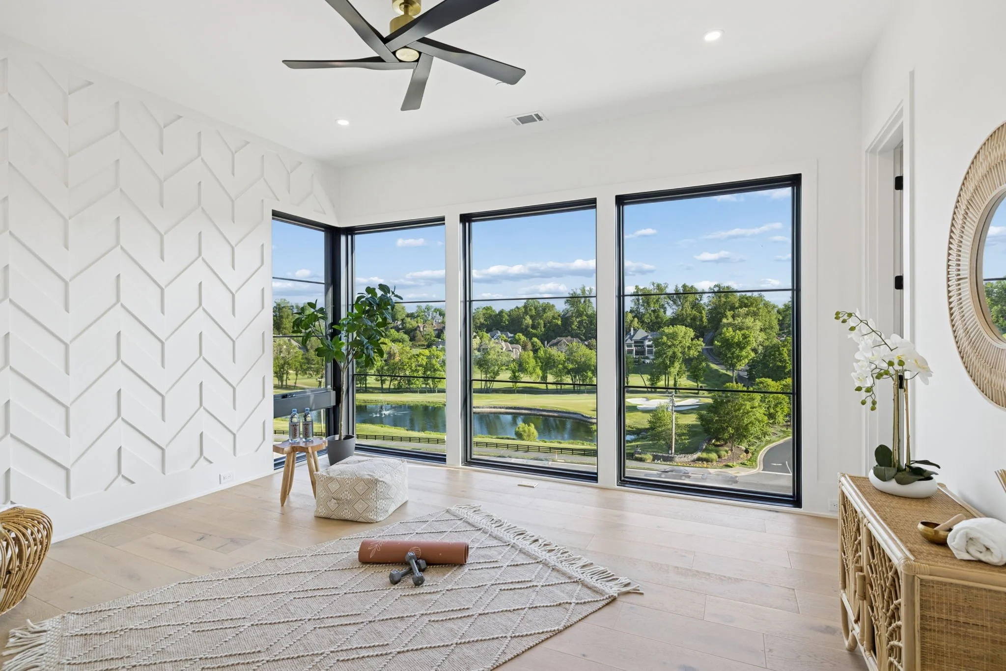 264-9636 Concord Rd - 250.jpg