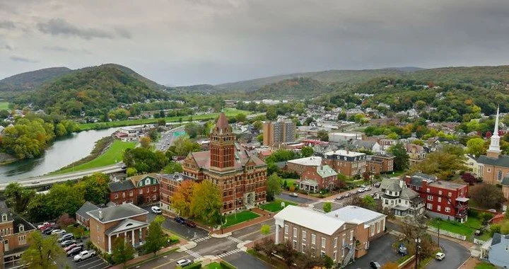 🍁 Cumberland is getting noticed &mdash; and growing!⁠
We are so excited to share that Southern Living has named Cumberland, Maryland a must-visit fall getaway! 🌄⁠
⁠
Every time our city shines in the spotlight, it brings more visitors, more investme