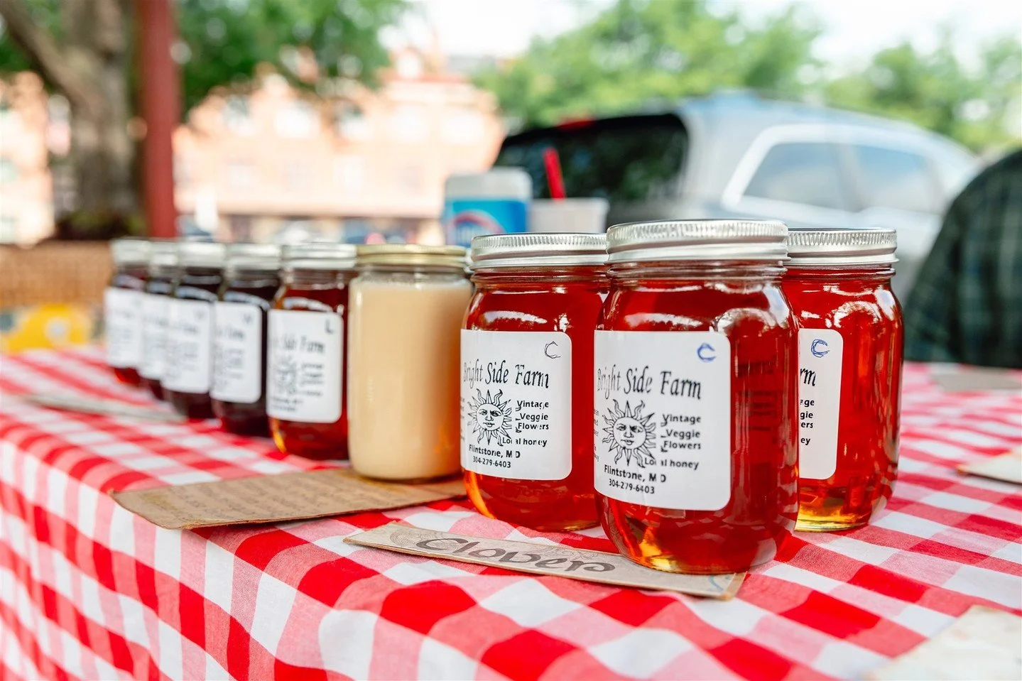 Another Sweet Farmer's Market Thursday! ⁠
⁠
What are you picking up this week?