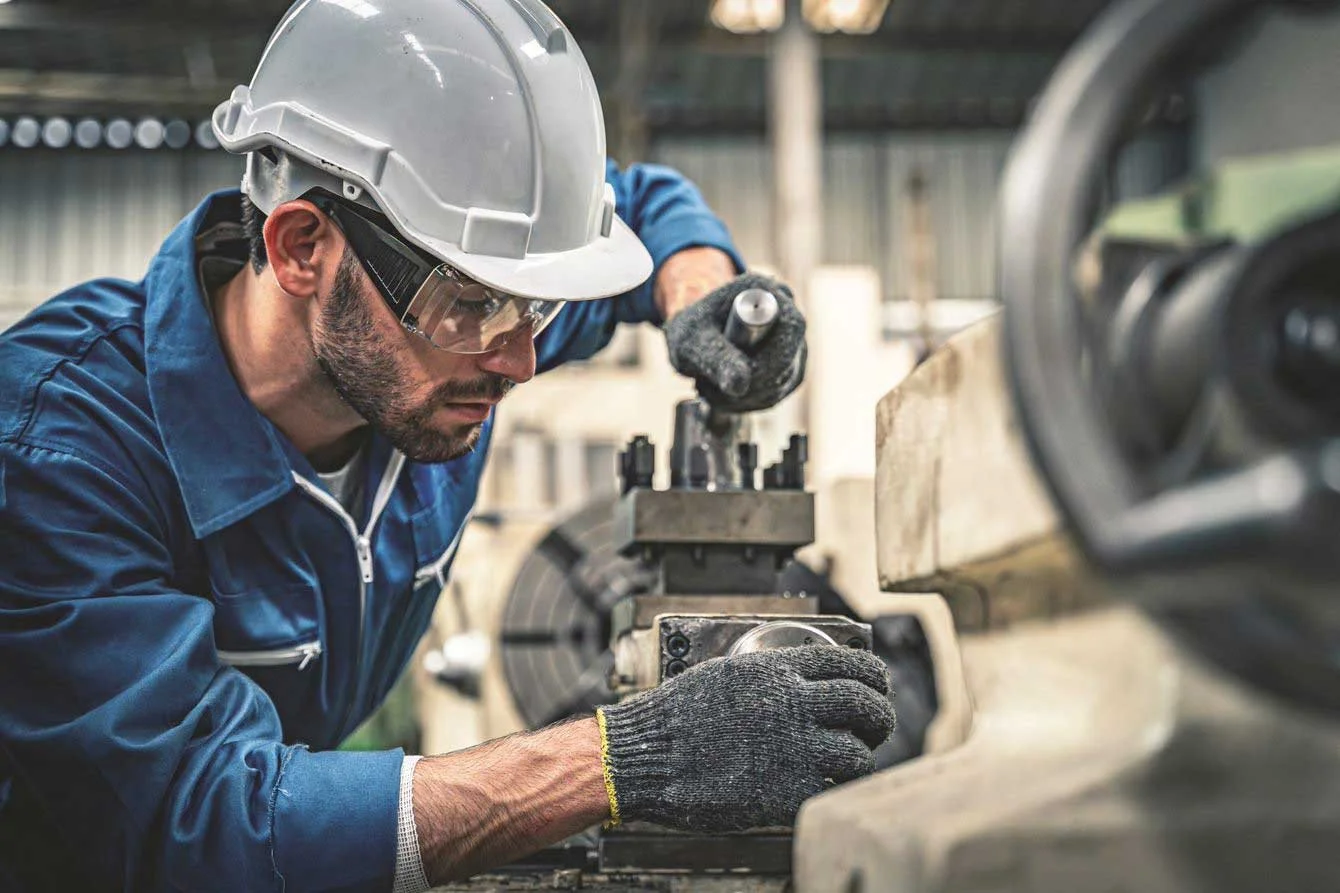 Did you know that Small-Manufacturing in Cumberland is Thriving? 🚀⁠
⁠
Cumberland is the ideal location for small to mid-sized manufacturing businesses. ⁠
⁠
 Why choose Cumberland?⁠
⁠
✔️ Affordable commercial space⁠
✔️ Access to major transportation 