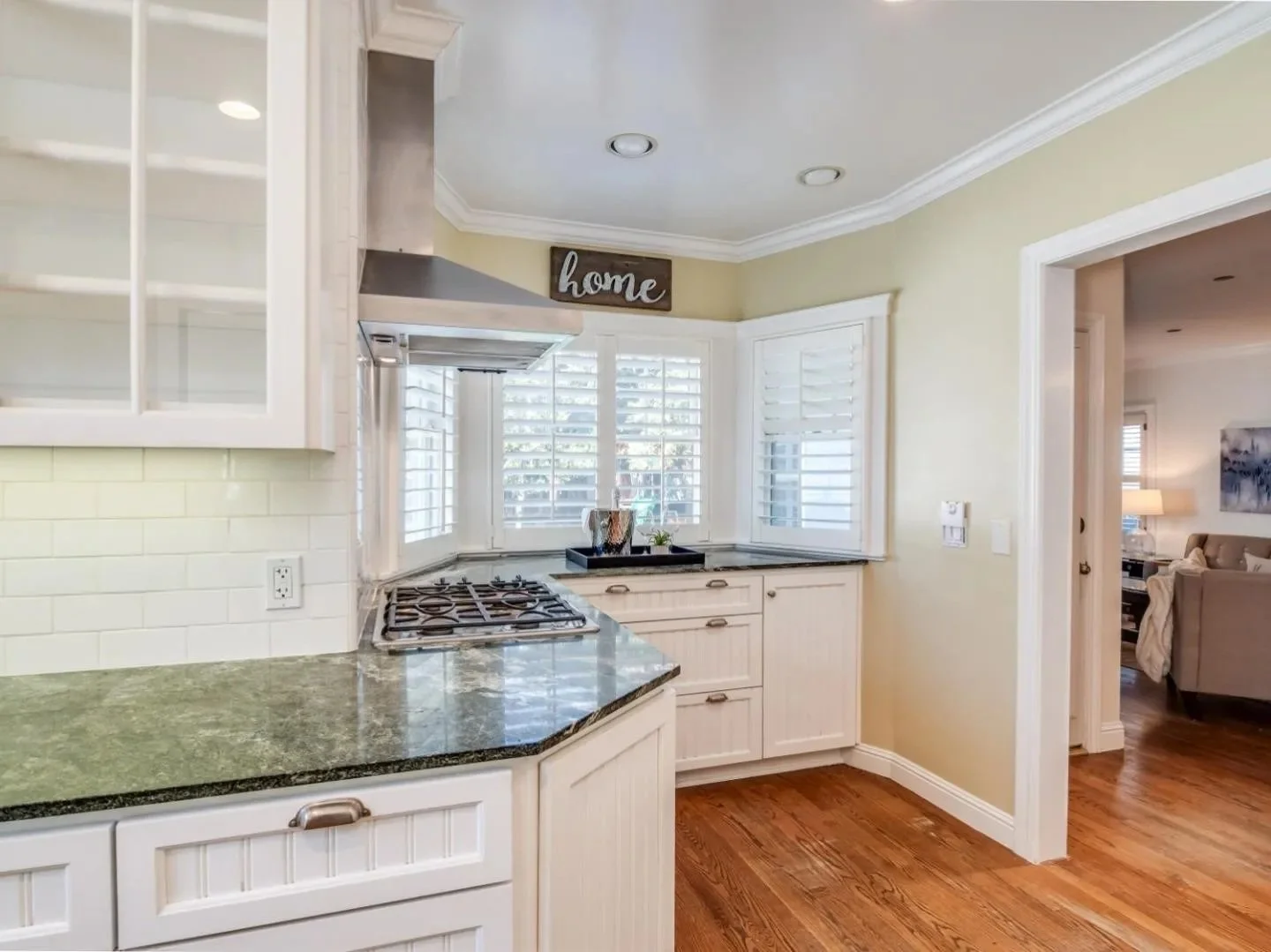 Pine Kitchen 3.jpg