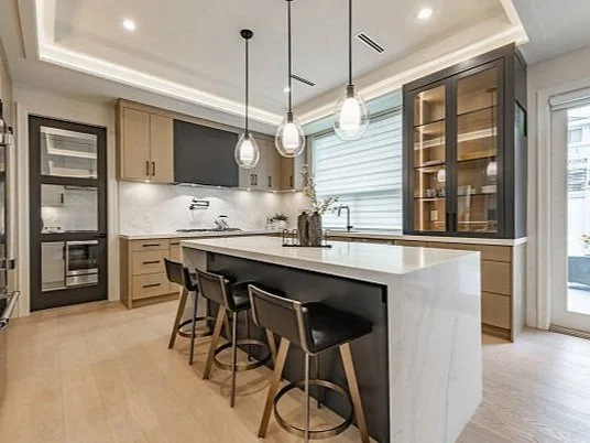 Modern Kitchen Remodel by Lineage Construction Services, Inc. project photo