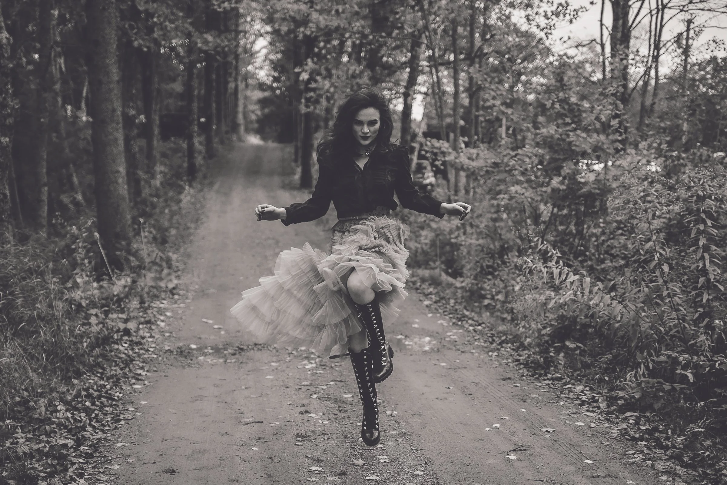 Olivia Barcelou by Juliana Holck