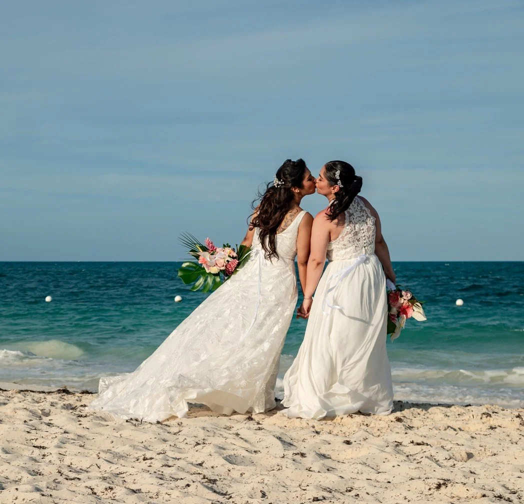 COSTA MUJERES