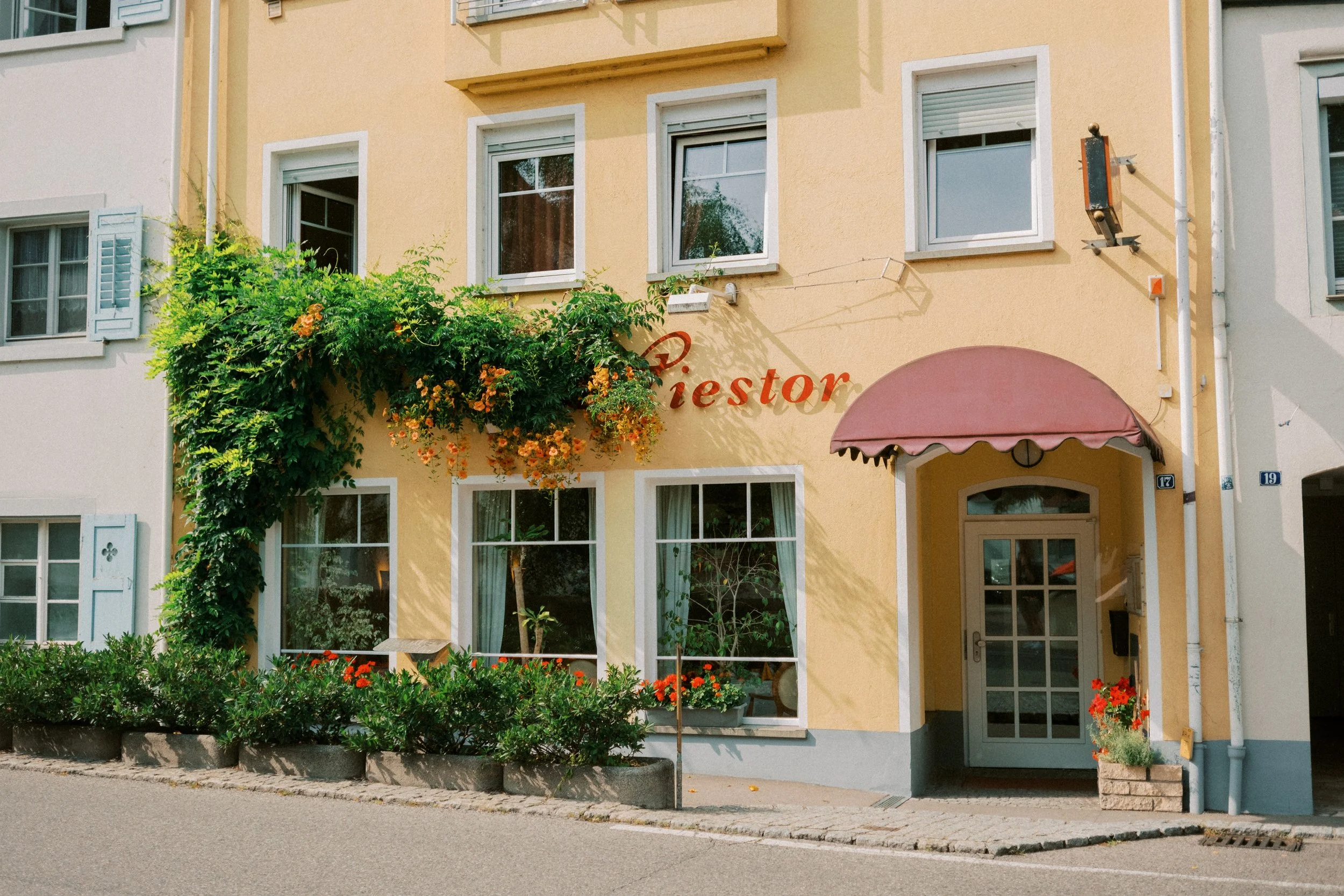 Uberlingen streets-36.jpg