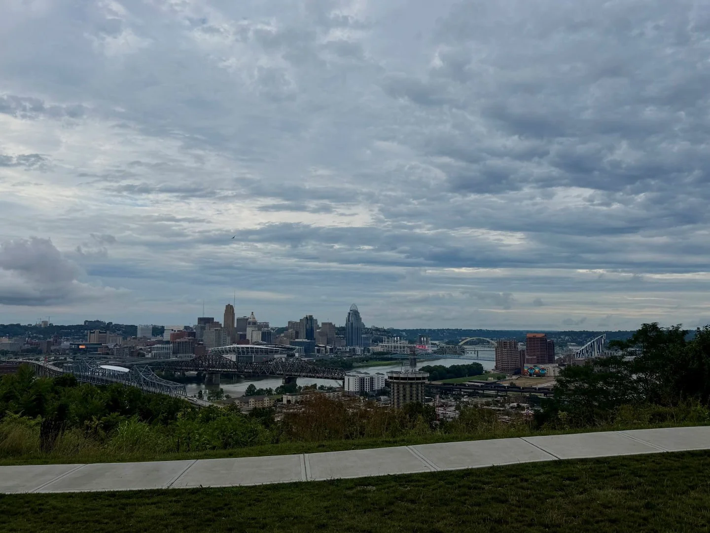 Enjoy breathtaking city views, scenic walking trails, and plenty of outdoor space to explore. Whether you&rsquo;re taking a relaxing stroll, enjoying a picnic, or catching a stunning Cincinnati skyline view, Devou Park is the perfect escape close to 