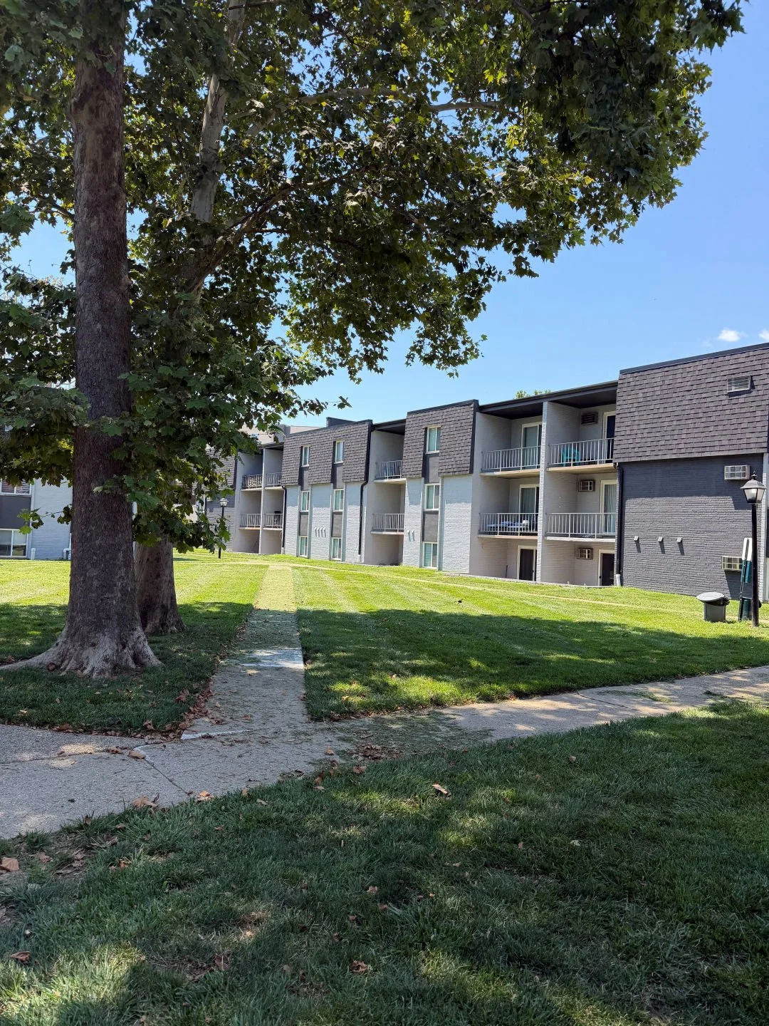 Our courtyard and greenspace offer the perfect place to slow down, relax, and enjoy the outdoors without ever leaving the community. Whether you&rsquo;re soaking up the sunshine, enjoying a quiet morning coffee, or spending time with friends, there&r