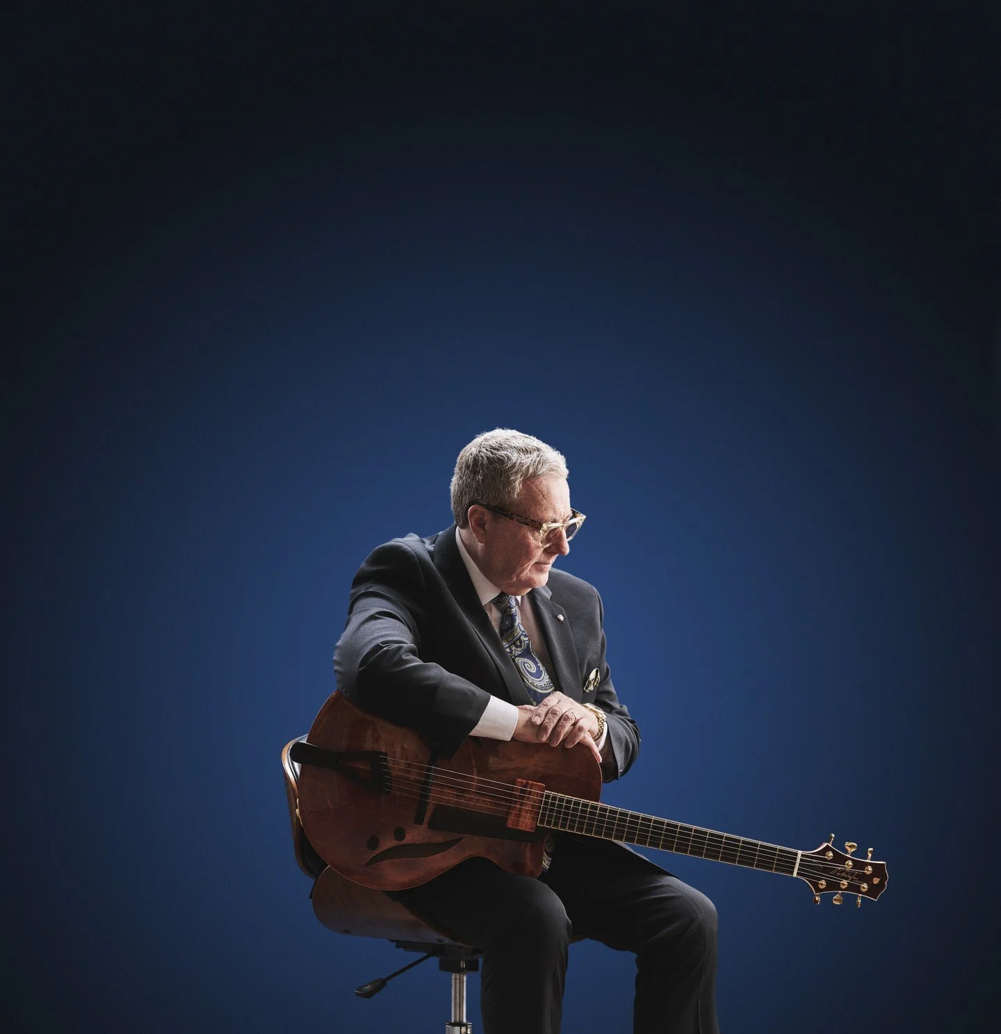 Multi-award-winning guitarist Martin Taylor MBE has been described by Jeff Beck as &ldquo;the best guitarist in the world&rdquo; and by Pat Metheny as &ldquo;one of the most awesome solo guitar players in history.&rdquo; 🌟 Well, luckily for Edinburg