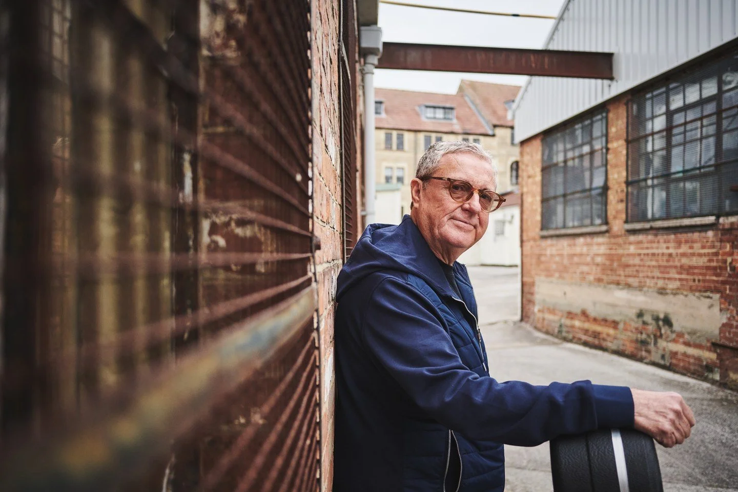 Sunday scaries? Look no further. 👀 Martin Taylor has been described by Jeff Beck as &ldquo;the best guitarist in the world&rdquo; and by Pat Metheny as &ldquo;one of the most awesome solo guitar players in history.&rdquo;

Martin has enjoyed a remar