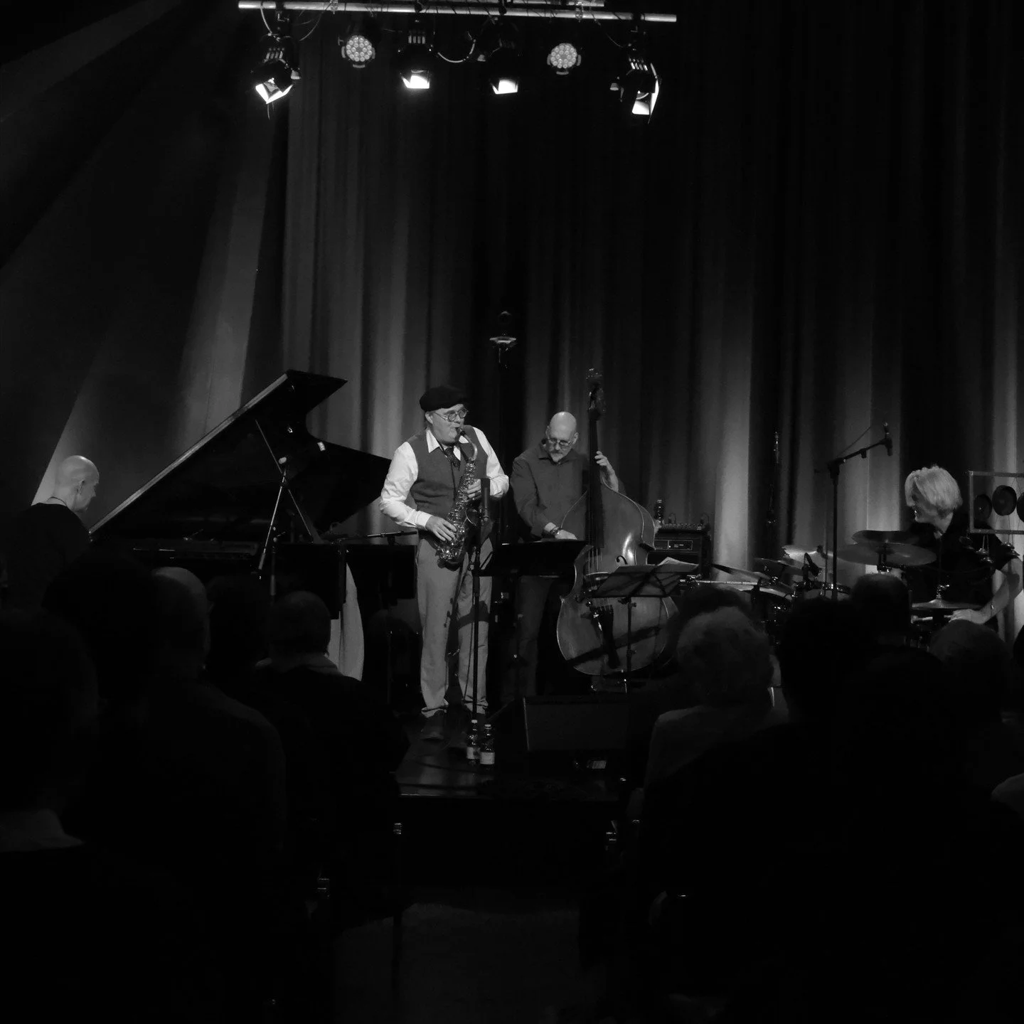 Portable Infinity is a dynamic jazz quartet formed by Danish saxophonist Benjamin Koppel 🌟 One of Europe&rsquo;s leading jazz musicians, with nearly 60 solo albums and collaborations with legends like Joe Lovano, Kenny Werner and Randy Brecker, Kopp