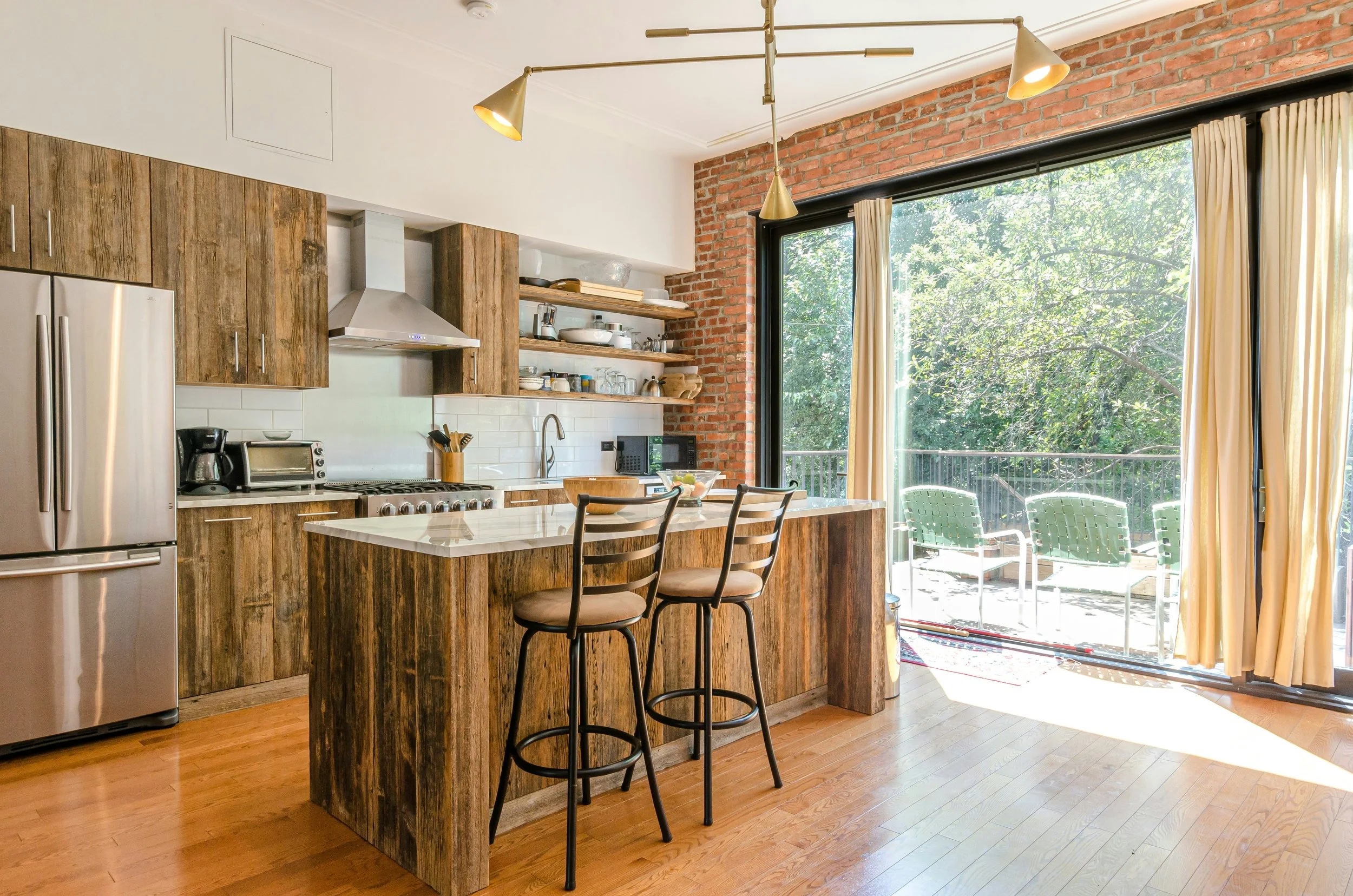 Embracing the Beauty of Natural Textures in Kitchen Design — Curated ...