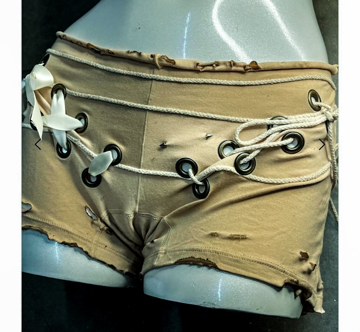 𝄃𝄃𝄂𝄂𝄀𝄁𝄃𝄂𝄂𝄃 4.5