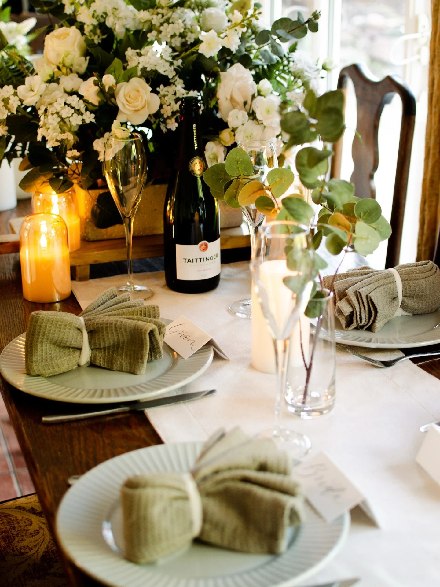 Complete coordination.
Dedicated, experienced celebrant.
Five Star Gold accommodation for up to 20 guests.
Hot tubs.
Child and dog-friendly.

What more could you ask for your wedding day?

#microwedding #weddinglocation #weddings #somerset #exmoor #c