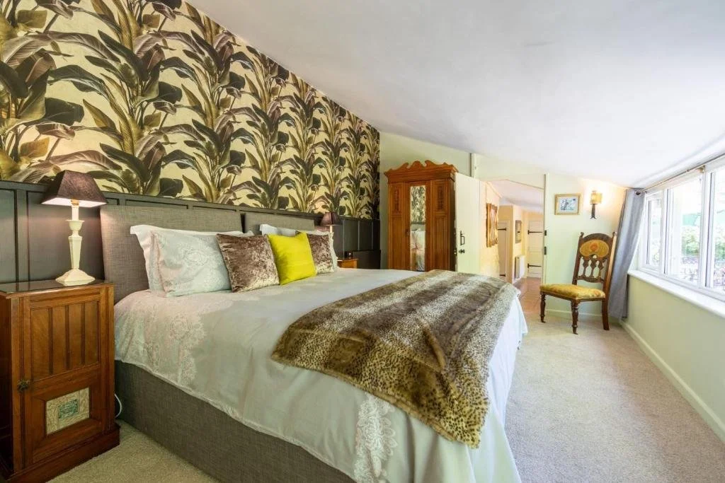 Pilgrim Corner Bedroom.jpg