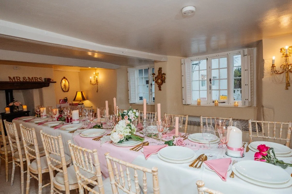 Intimate wedding table set up.jpg