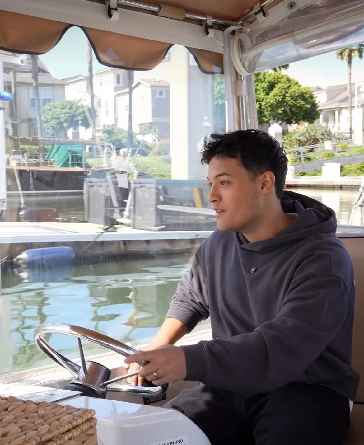 Are you following @thealamedapulse ? Sean has quickly gained a lot of followers and it&rsquo;s no wonder. 

He shares great videos highlighting his experiences around Alameda and don&rsquo;t sleep on his newsletter! 

There&rsquo;s a link in his bio 