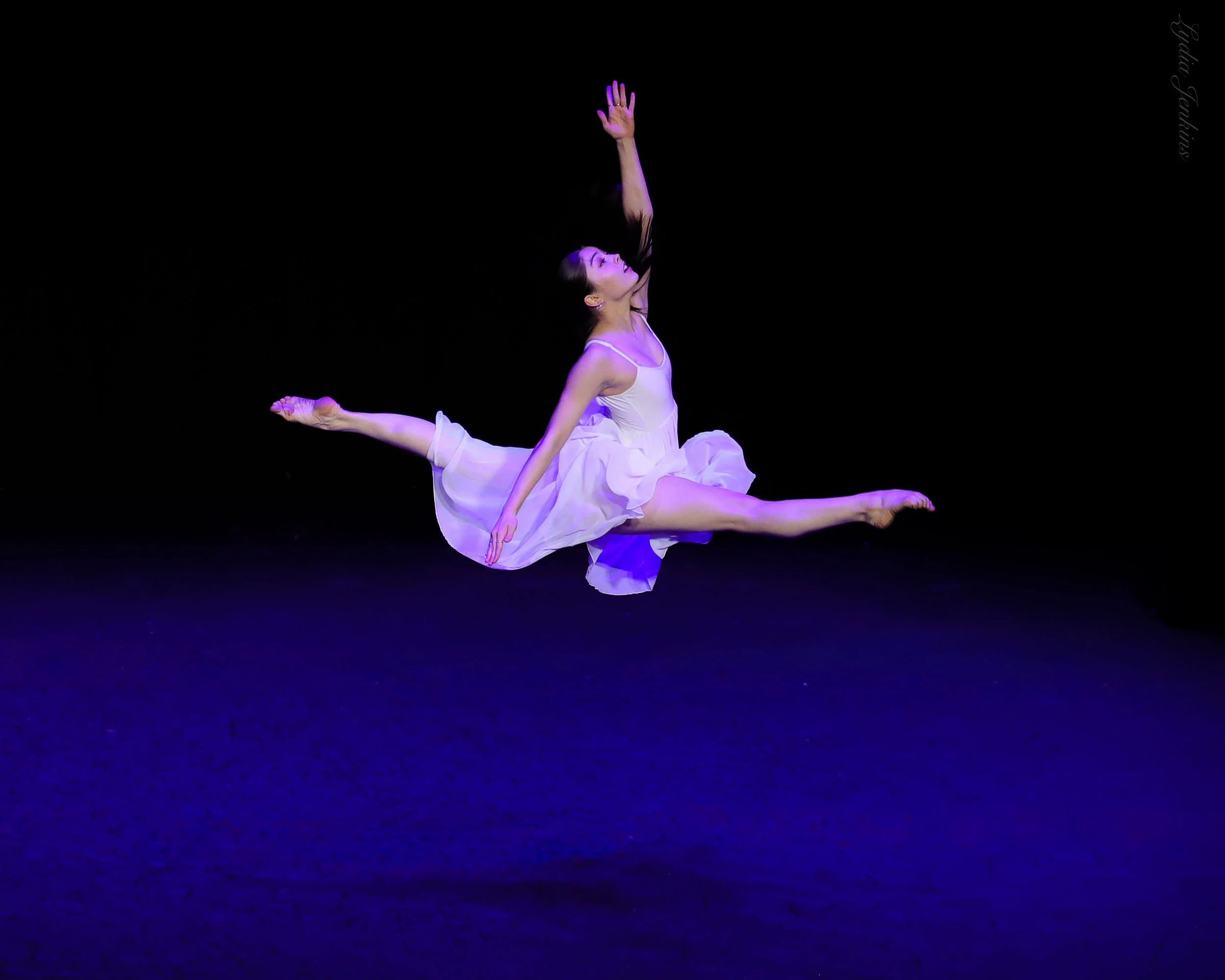 Saya Watkins - Dancer