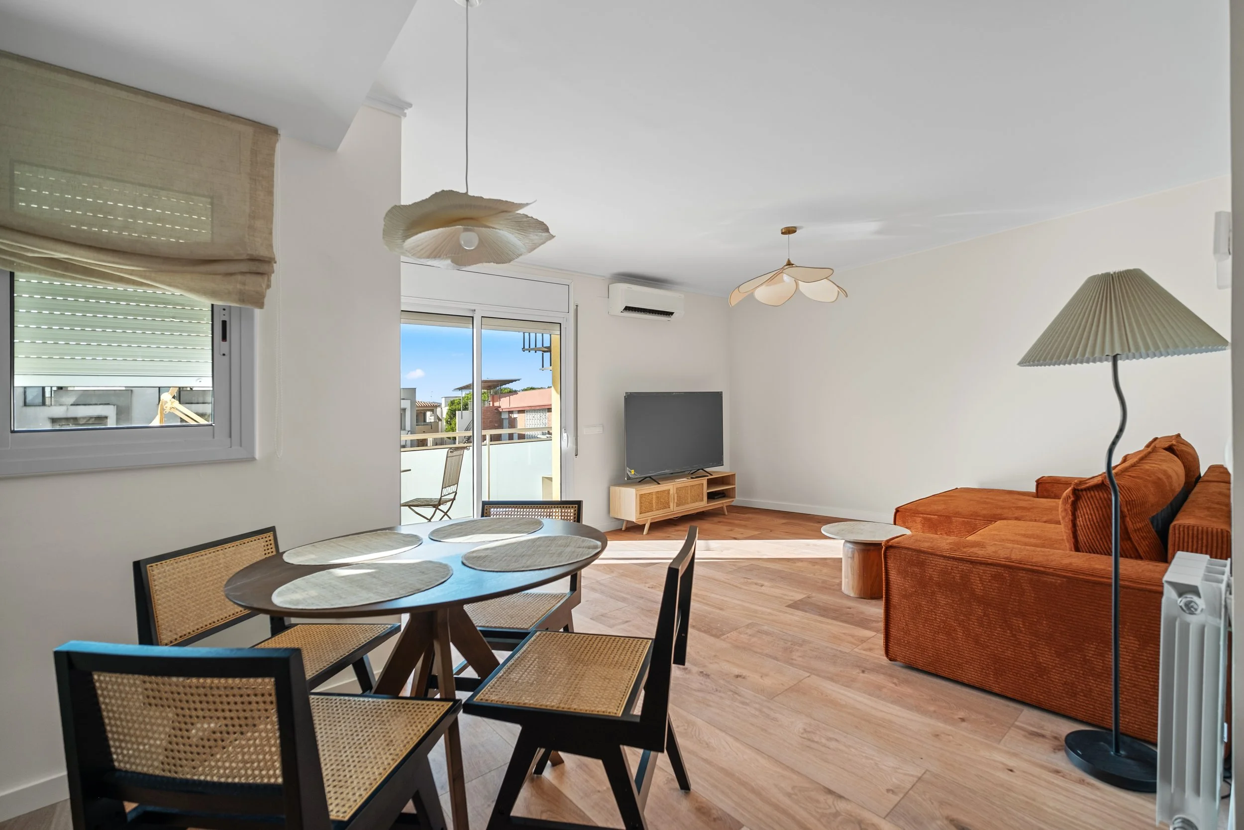 foto inmobiliaria salon idealista cubelles