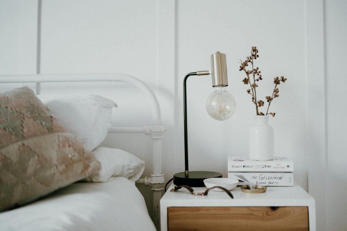 Kleines Schlafzimmer einrichten: Tipps für maximale visuelle Ruhe