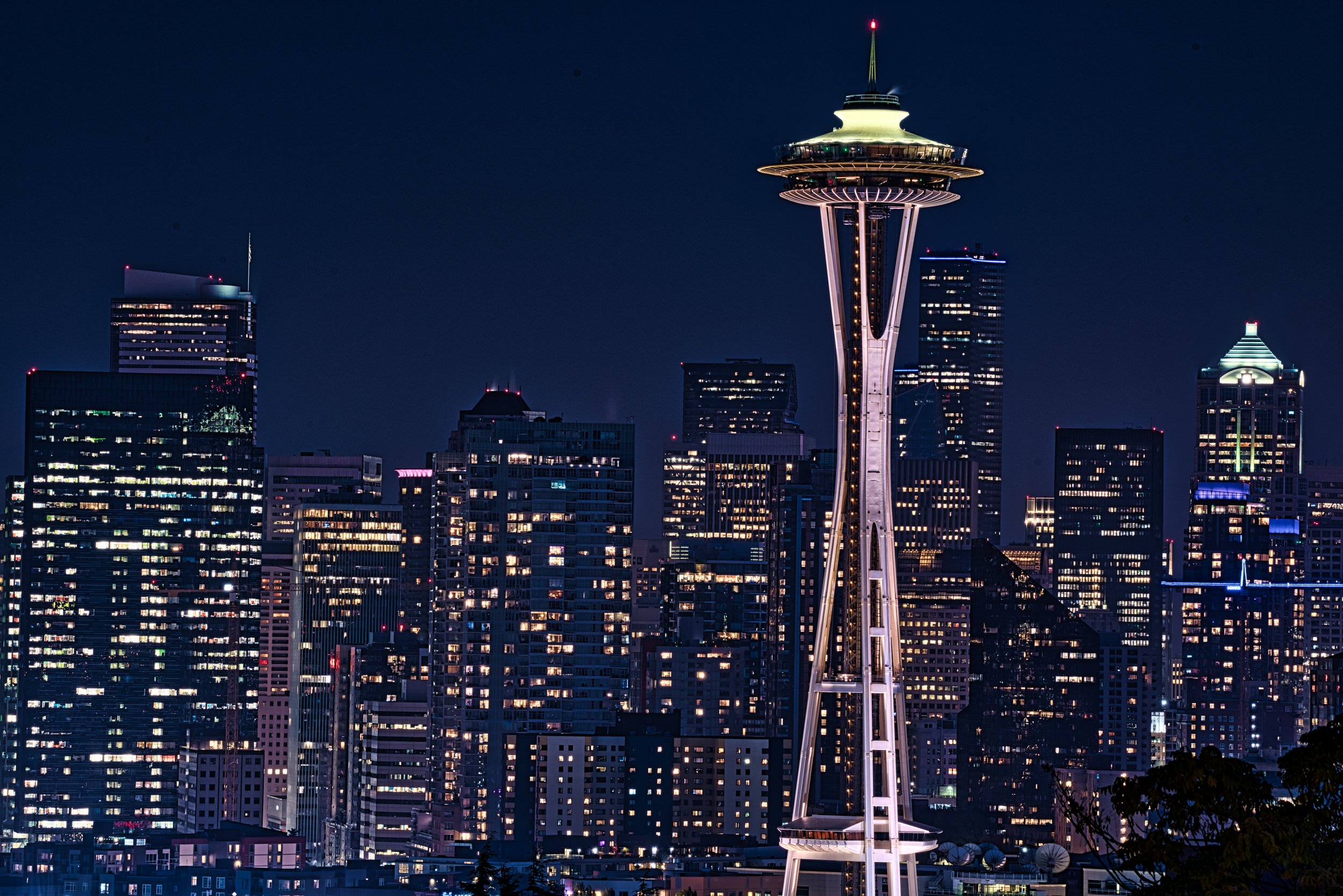 Kerry Park Sunset 0288 Neon Syntax.jpg