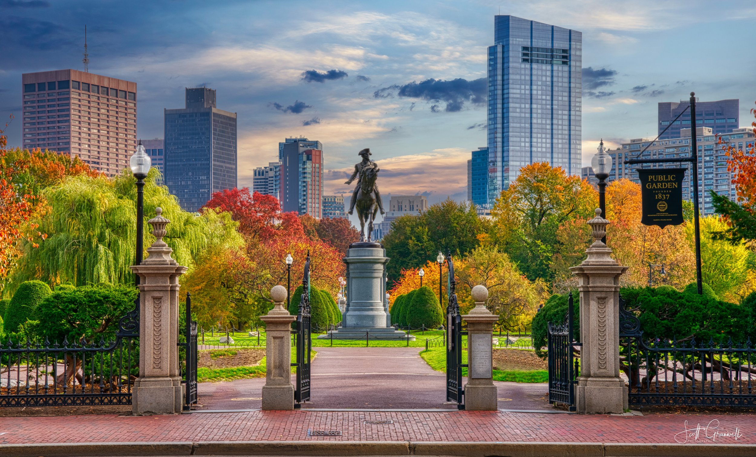 2019-10-25 10-04-52 Boston Fall Break 0388_edit-Edit-Edit-Edit-Edit.jpg