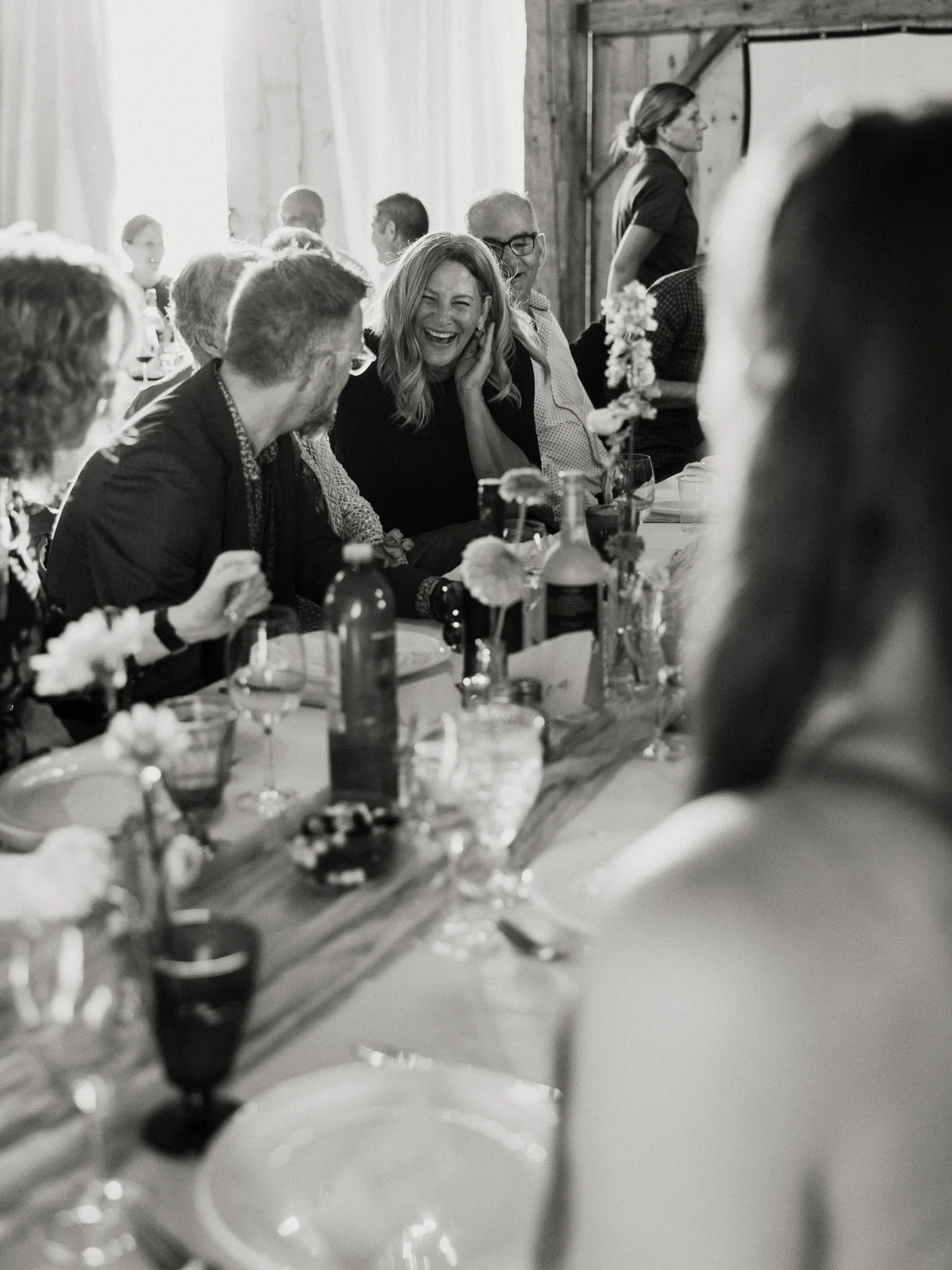 Celebrating into the evening with Taylor &amp; Calvin!

Second Photographer: @edenabigailphotography 
Venue: @alabasterbarn 
Florals: @flor.floraldesign 
Hair: @jenb_hmua 
MUA: @melodyrose.mua