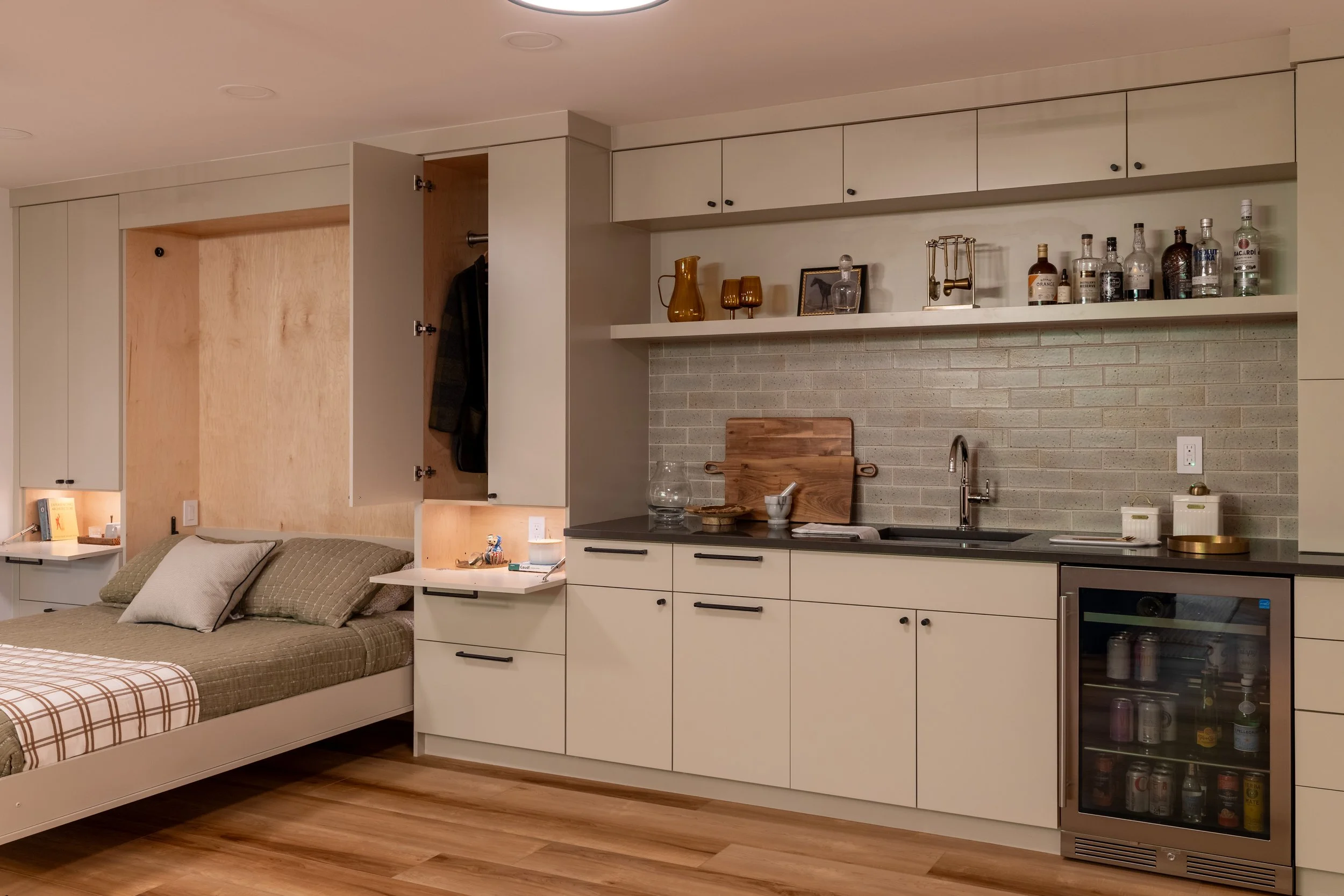 Skyline Basement_23.jpg