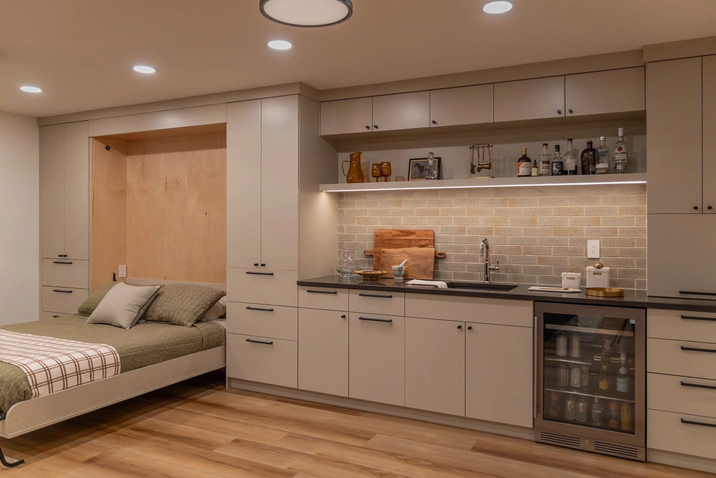 Skyline Basement_22.jpg