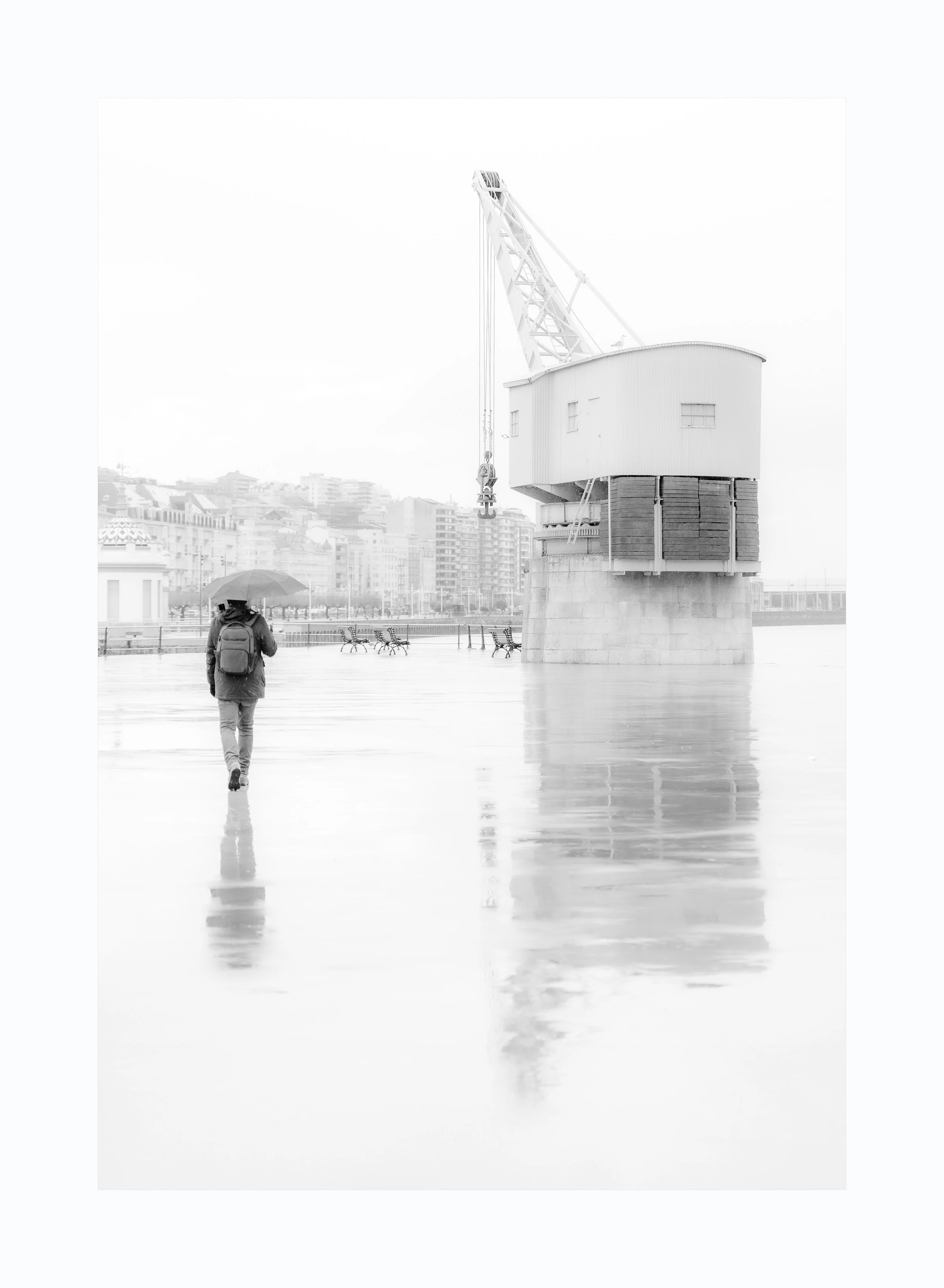 Living in Limbo: The In-Between Space of Moving Abroad