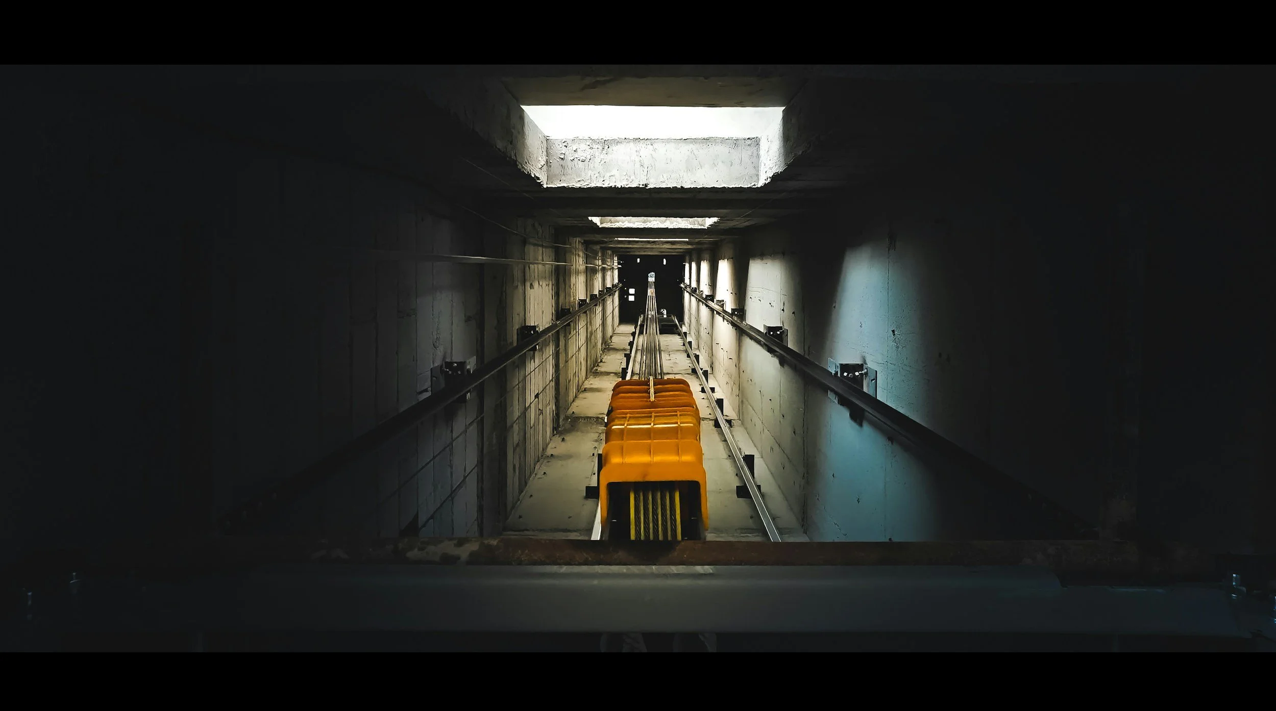 How Do Elevators Work? A Closer Look at the Technology Behind the Ride