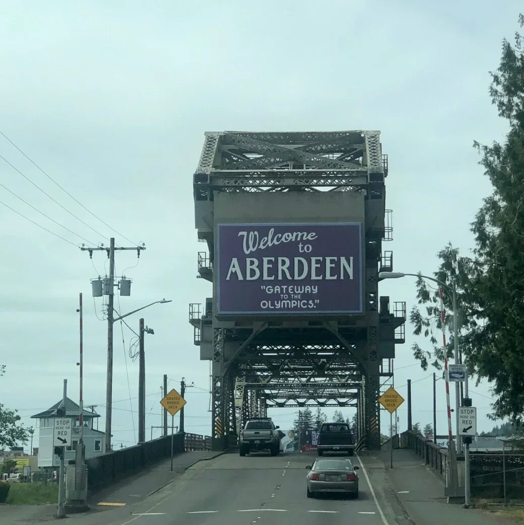 "Welcome to Aberdeen" bridge sign