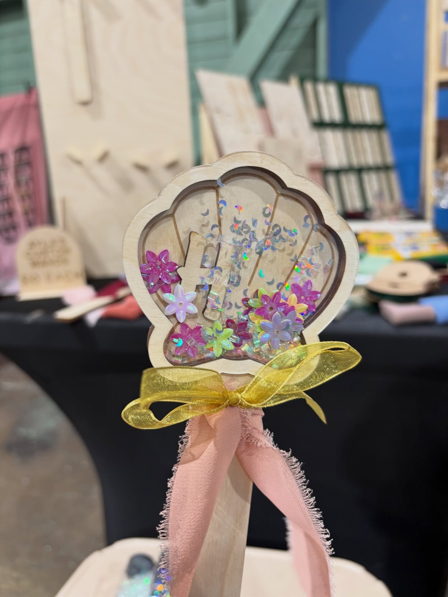 A little look back at some of the fairy wands Ayla sold at her very first market ✨🪄

Watching her excitement as people picked out her creations was such a special moment. She&rsquo;s already been busy getting ready for round two and is so excited fo