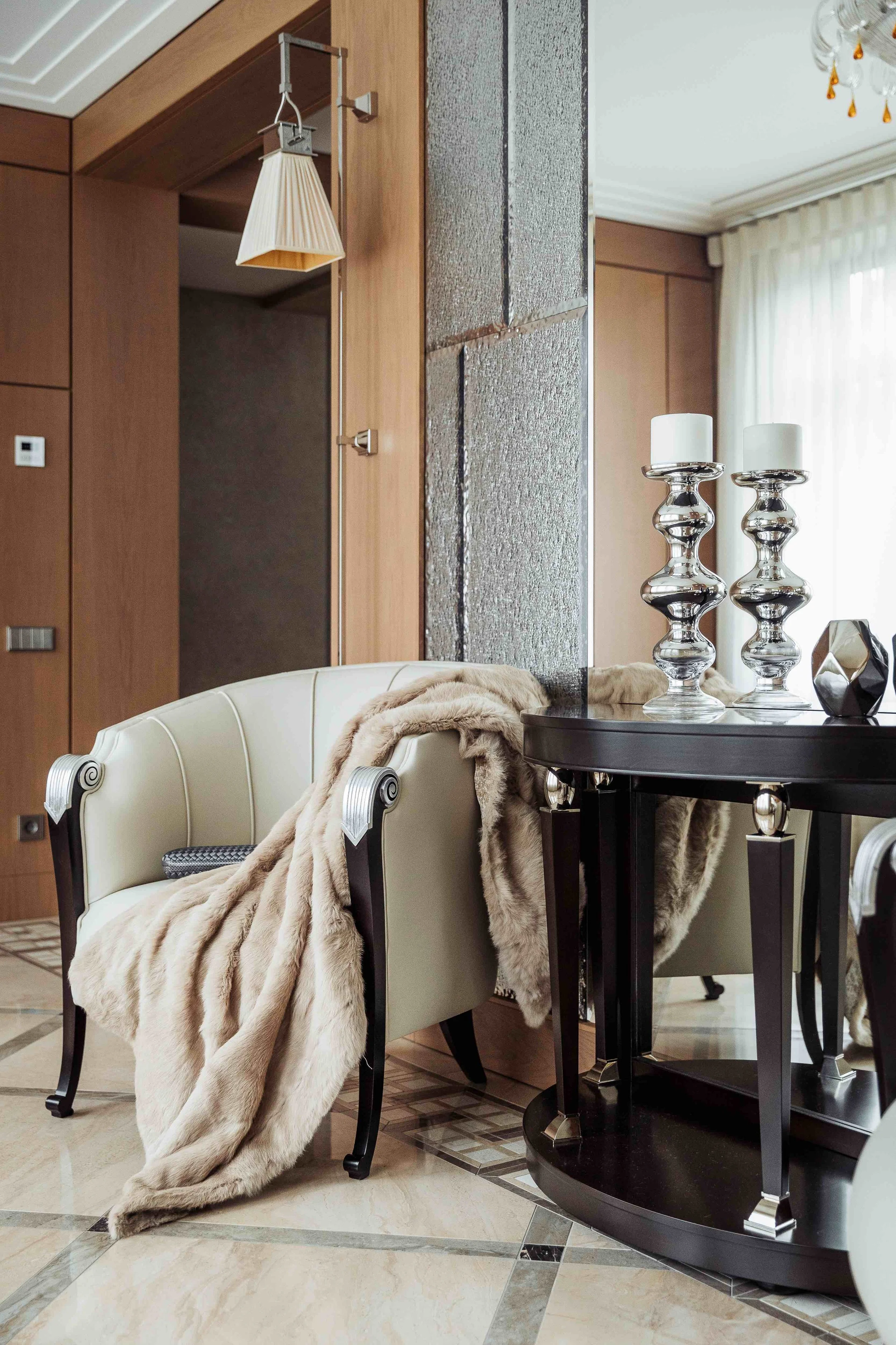 Richmond luxurious entrance interior with elegant lighting, contemporary finishes, and stylish décor.