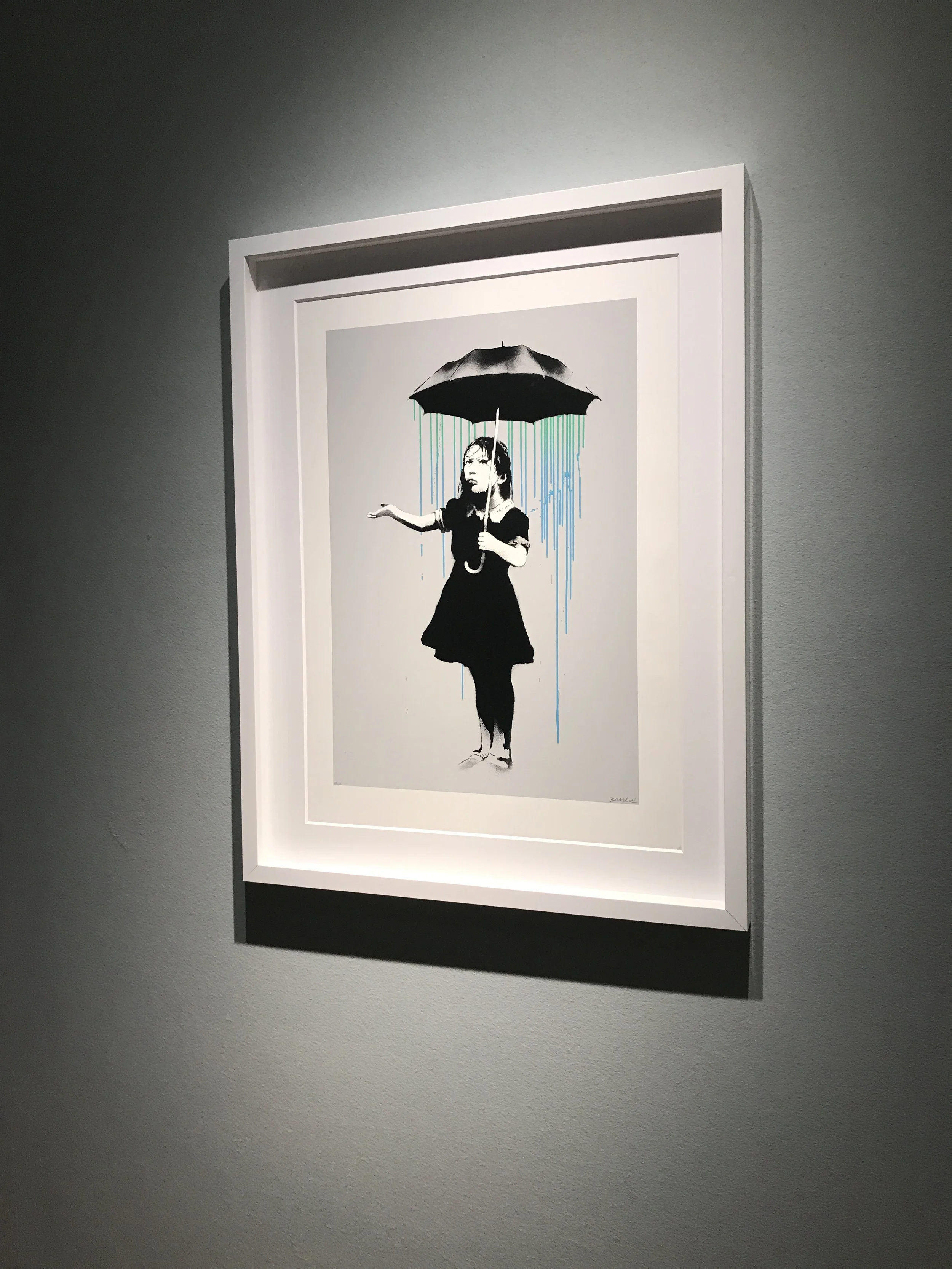 Displaying art in the  interiors