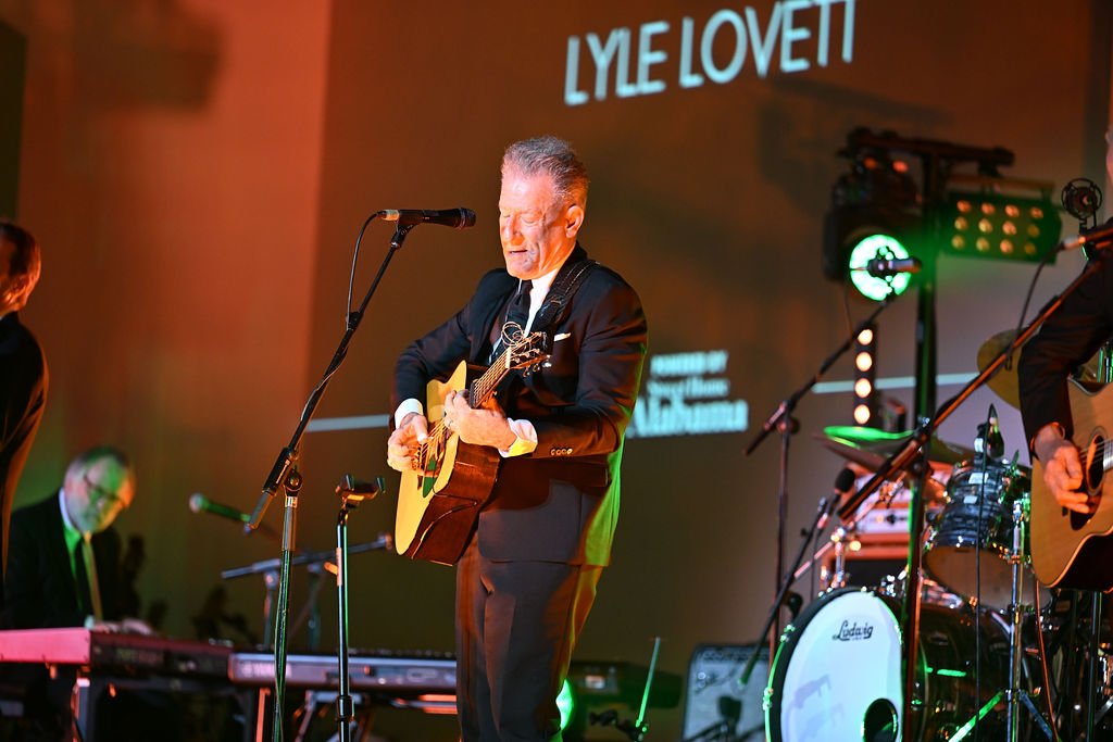 Lyle Lovett