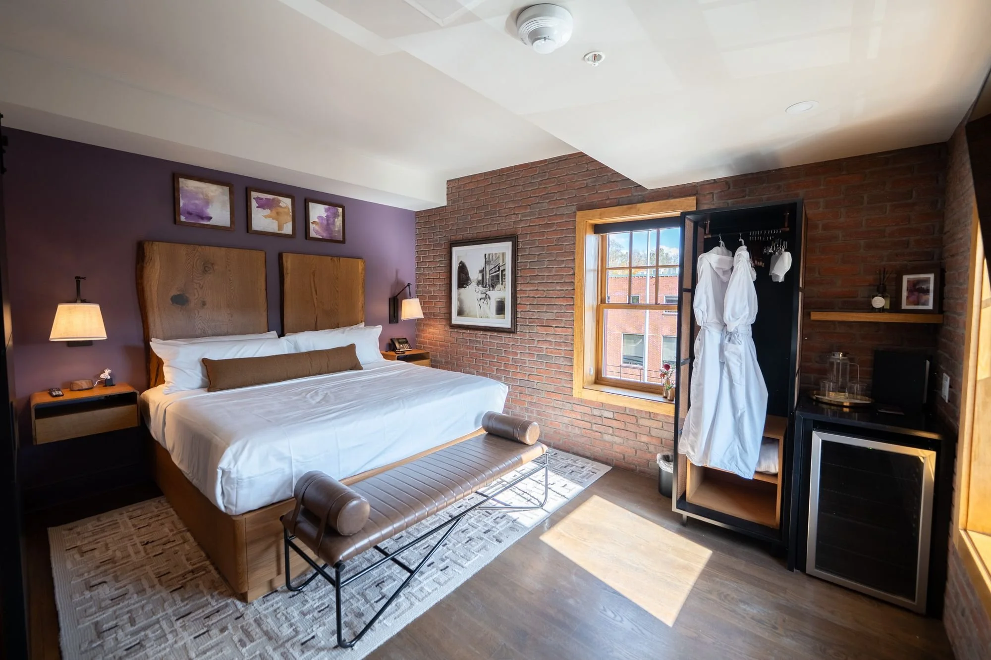 6908b0a7a1be84c388fa9e71_Room 24-1-p-2000.jpg