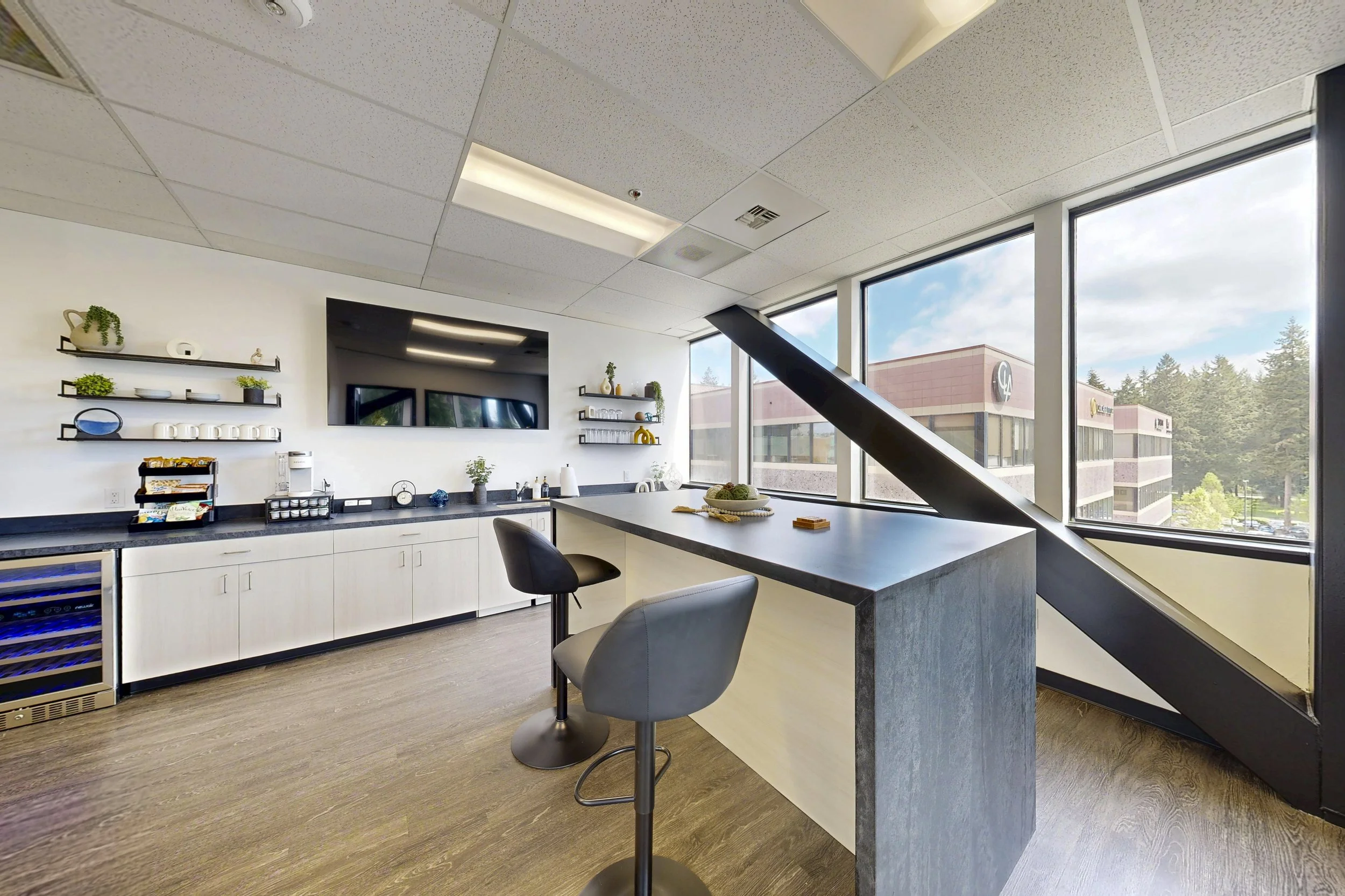 The-Hub_612_4th-Floor-ES_Common_3.jpg