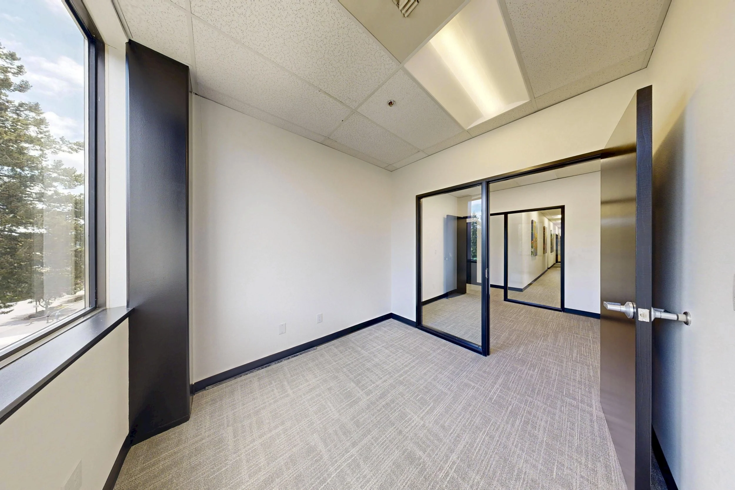 The-Hub_612_Suite-400_3.jpg