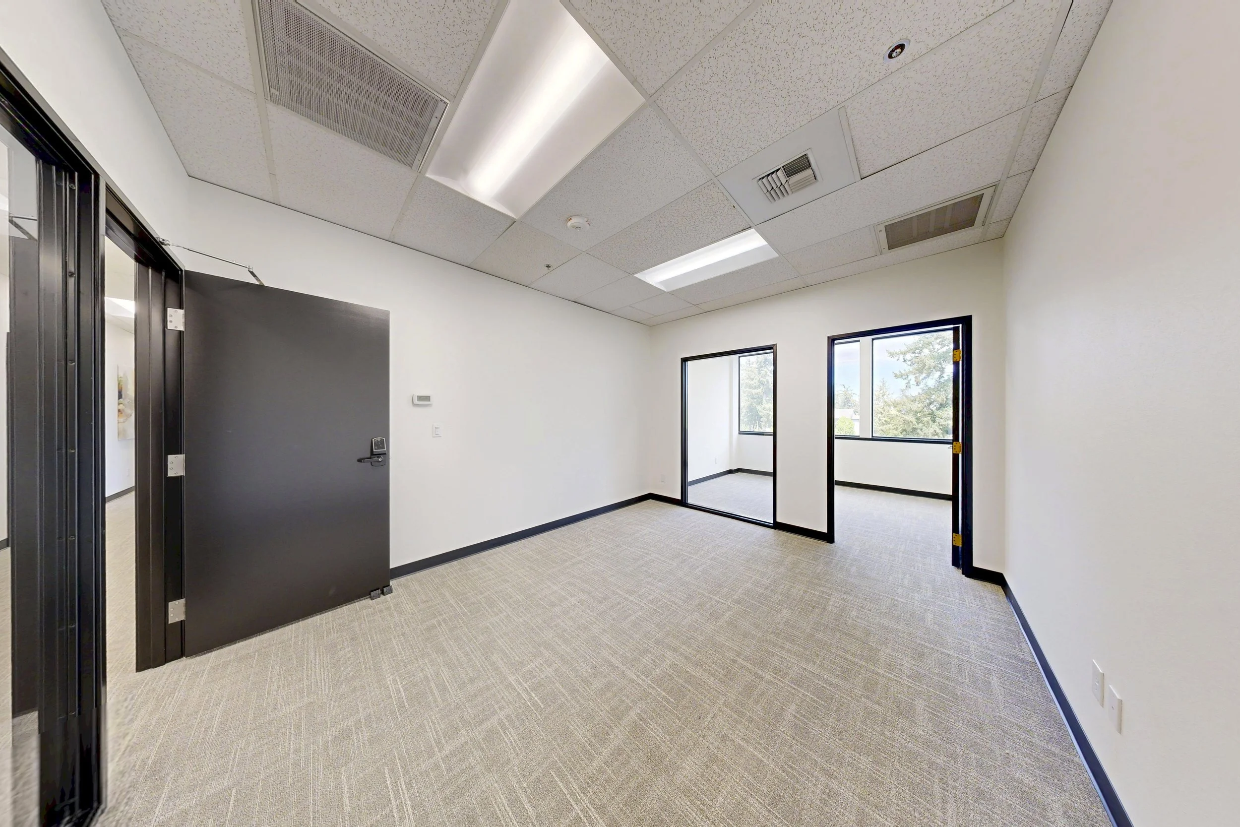 The-Hub_612_Suite-406_1.jpg