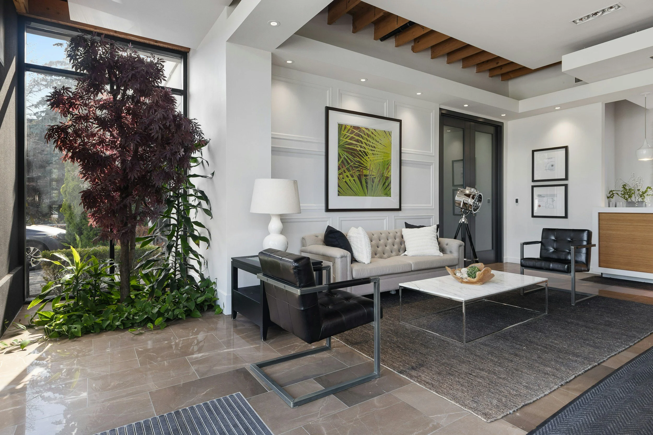 The Long-Term Benefits of Working With Experienced Commercial Painting Contractors