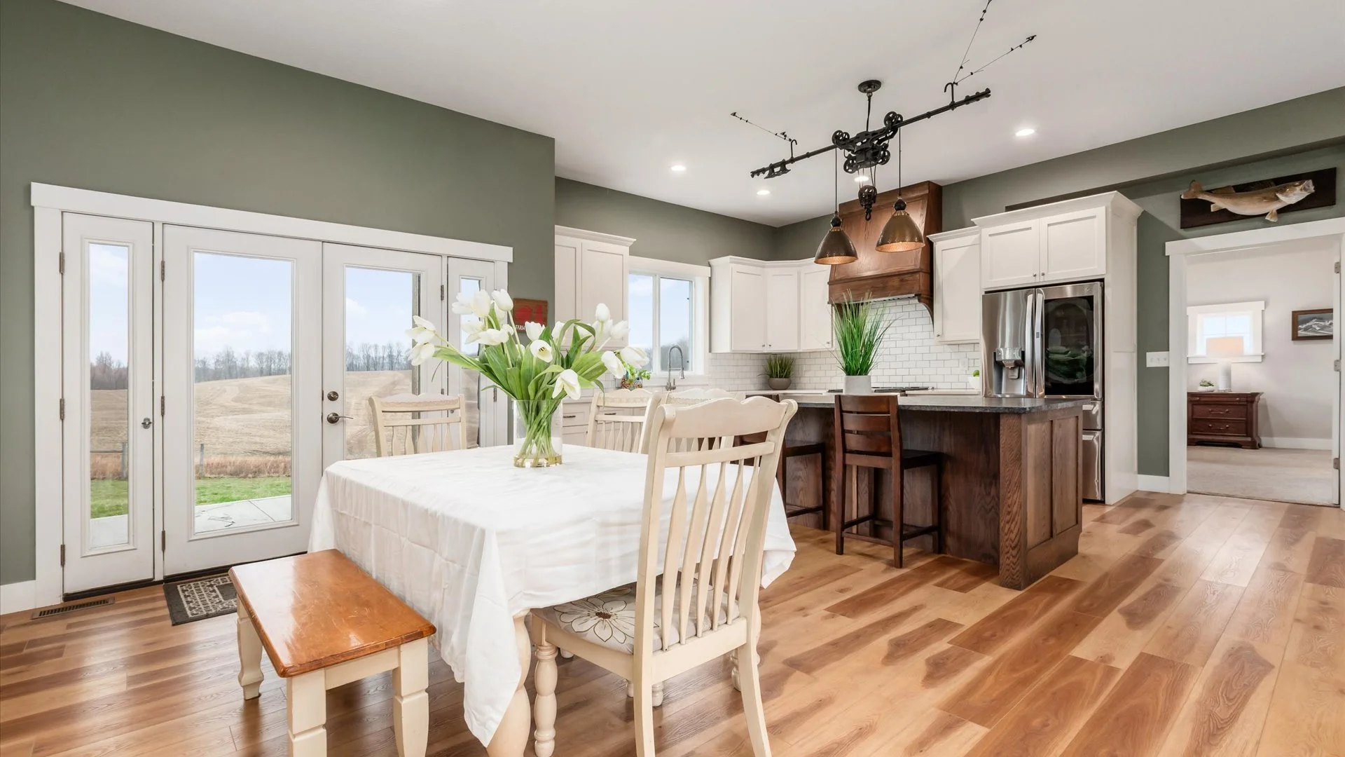 11-zj 4608 Philipps Rd065.jpg