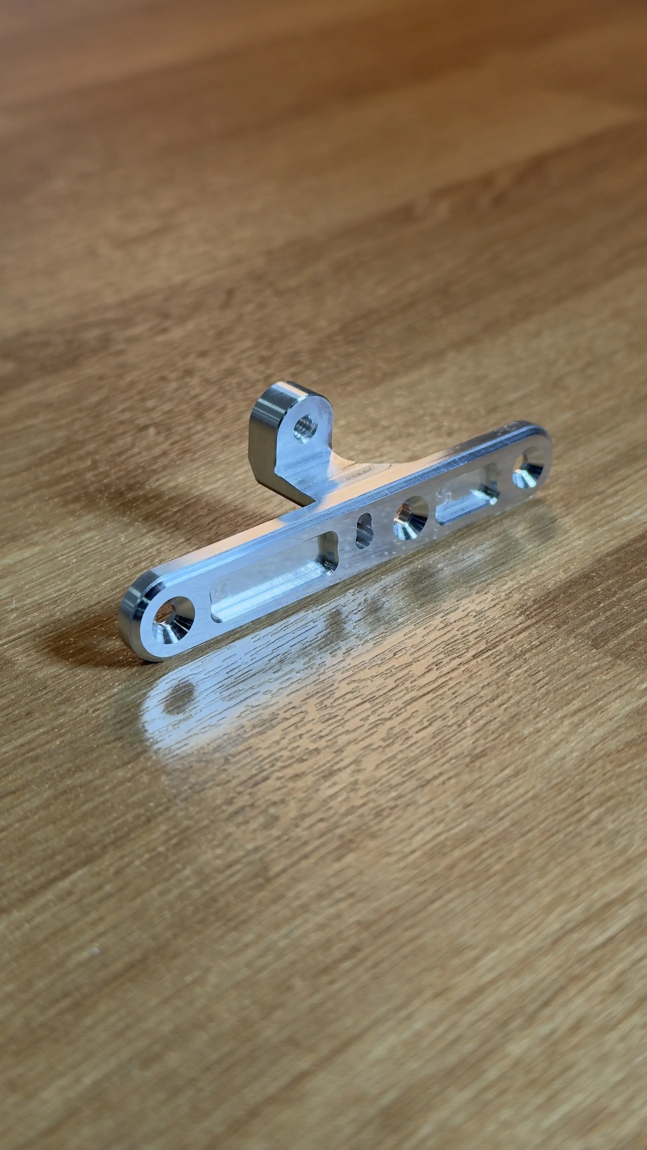 Material: 6082T6 Aluminium // Finish: Machined