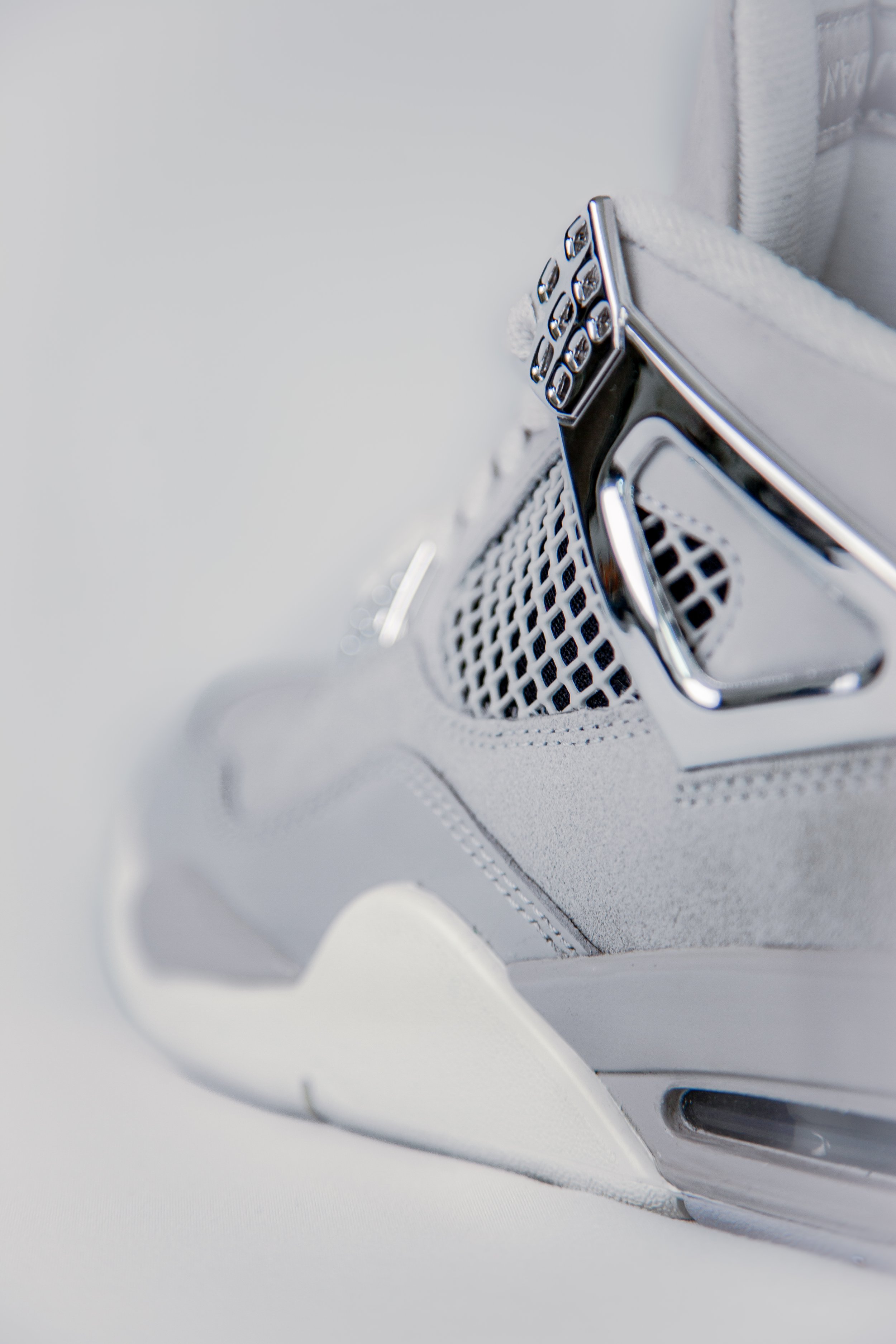 Nikies_WhitBK_TALL_CU_1.jpg