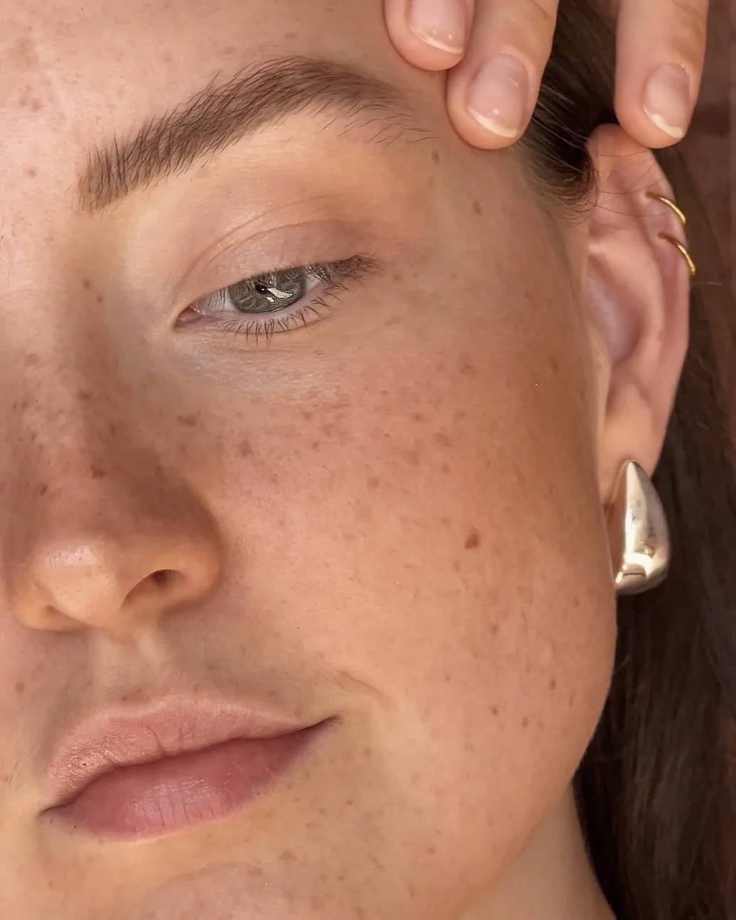 Beautifully tattooed freckled by @lorena.chichiclub - just the right amount of sun kissed 🌞